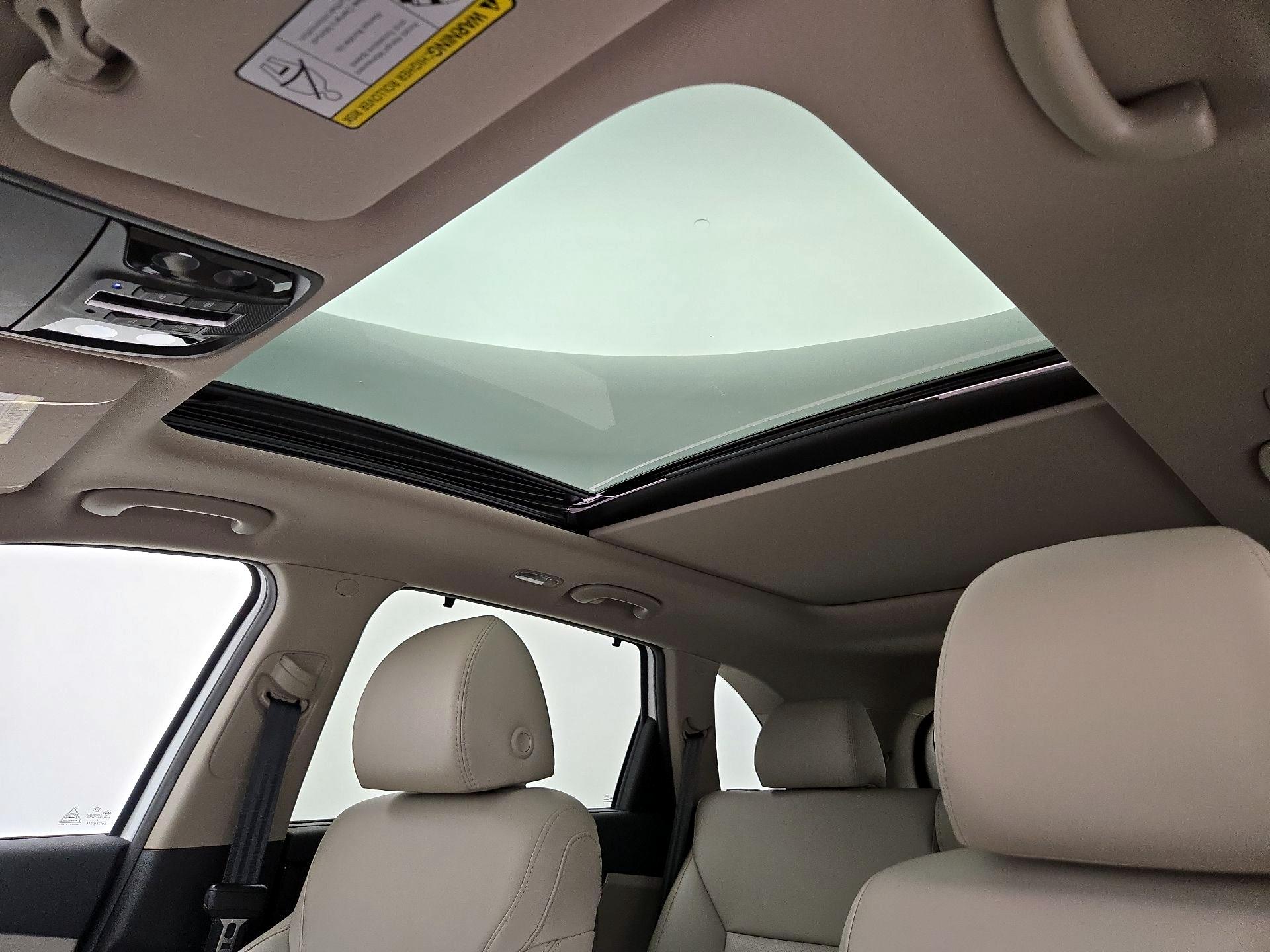 Thumbnail: 2019 Kia Sorento - 20