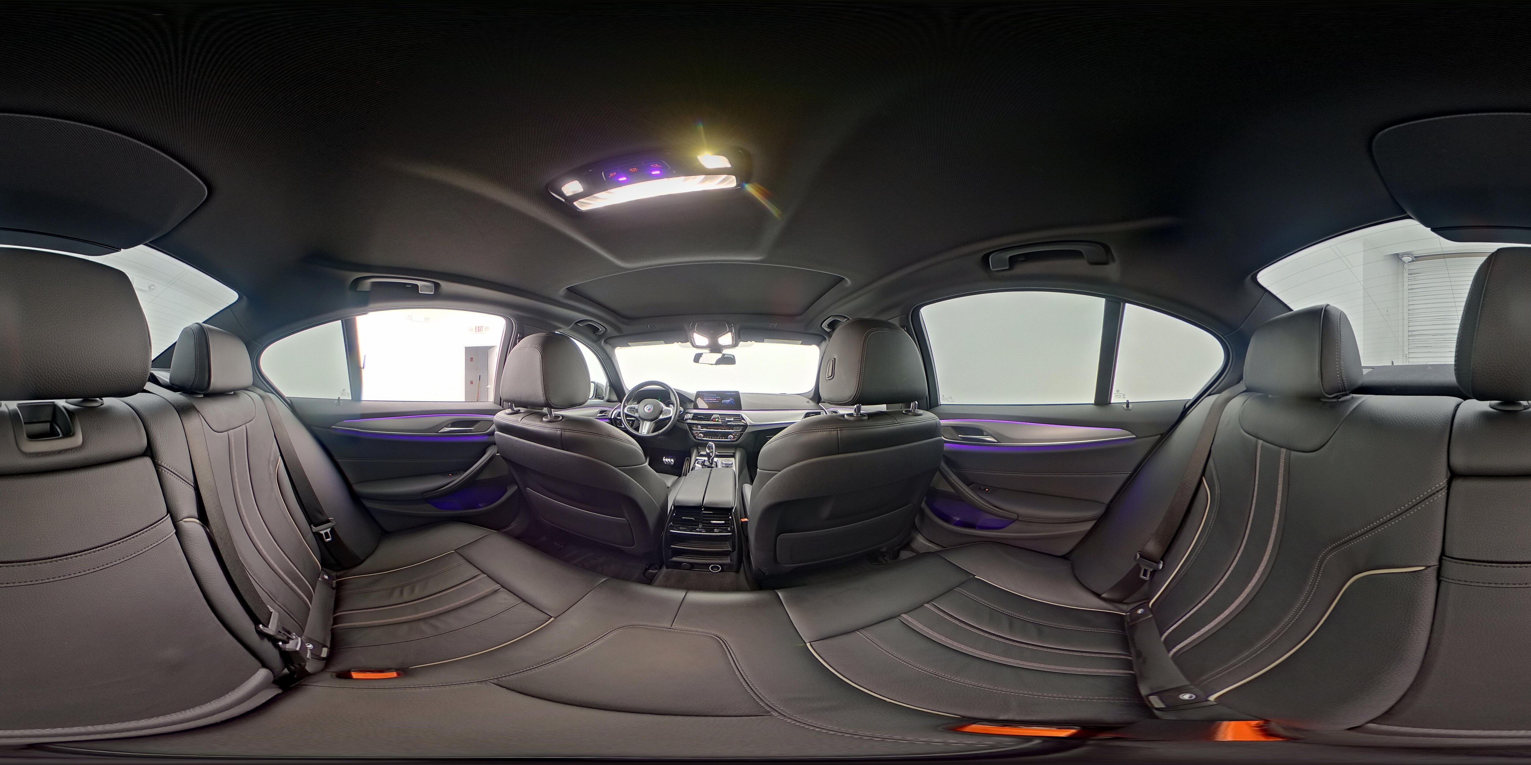 2019 BMW 5 Series 530e - Photo 27