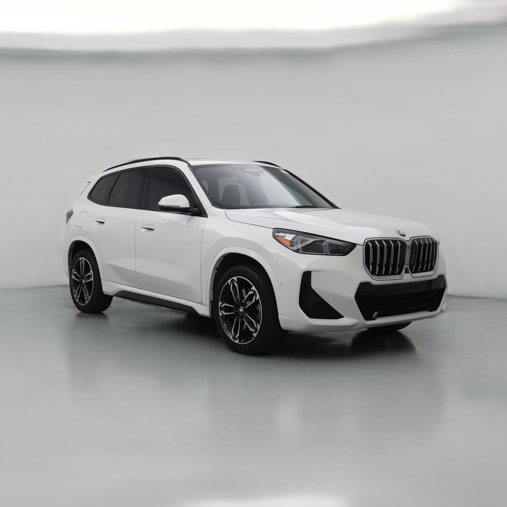 Thumbnail: 2023 BMW X1 - 1