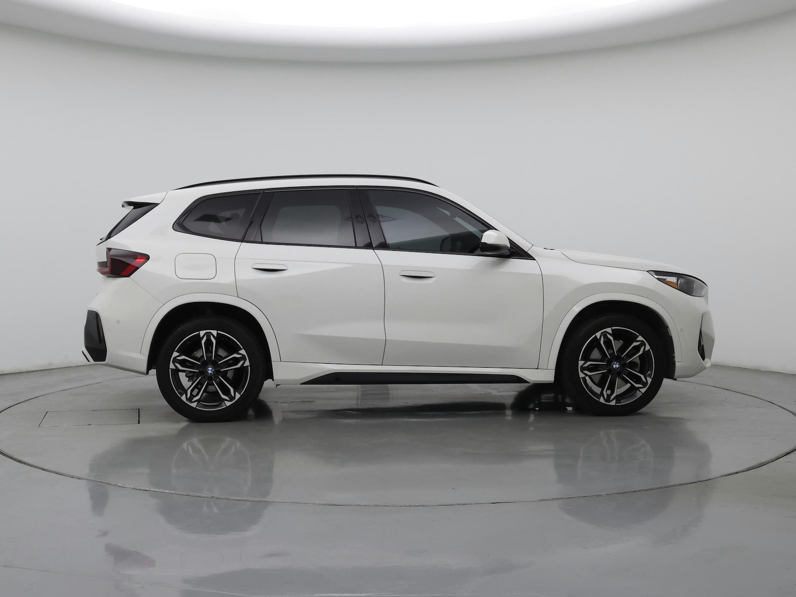 2023 BMW X1 28i - Photo 8