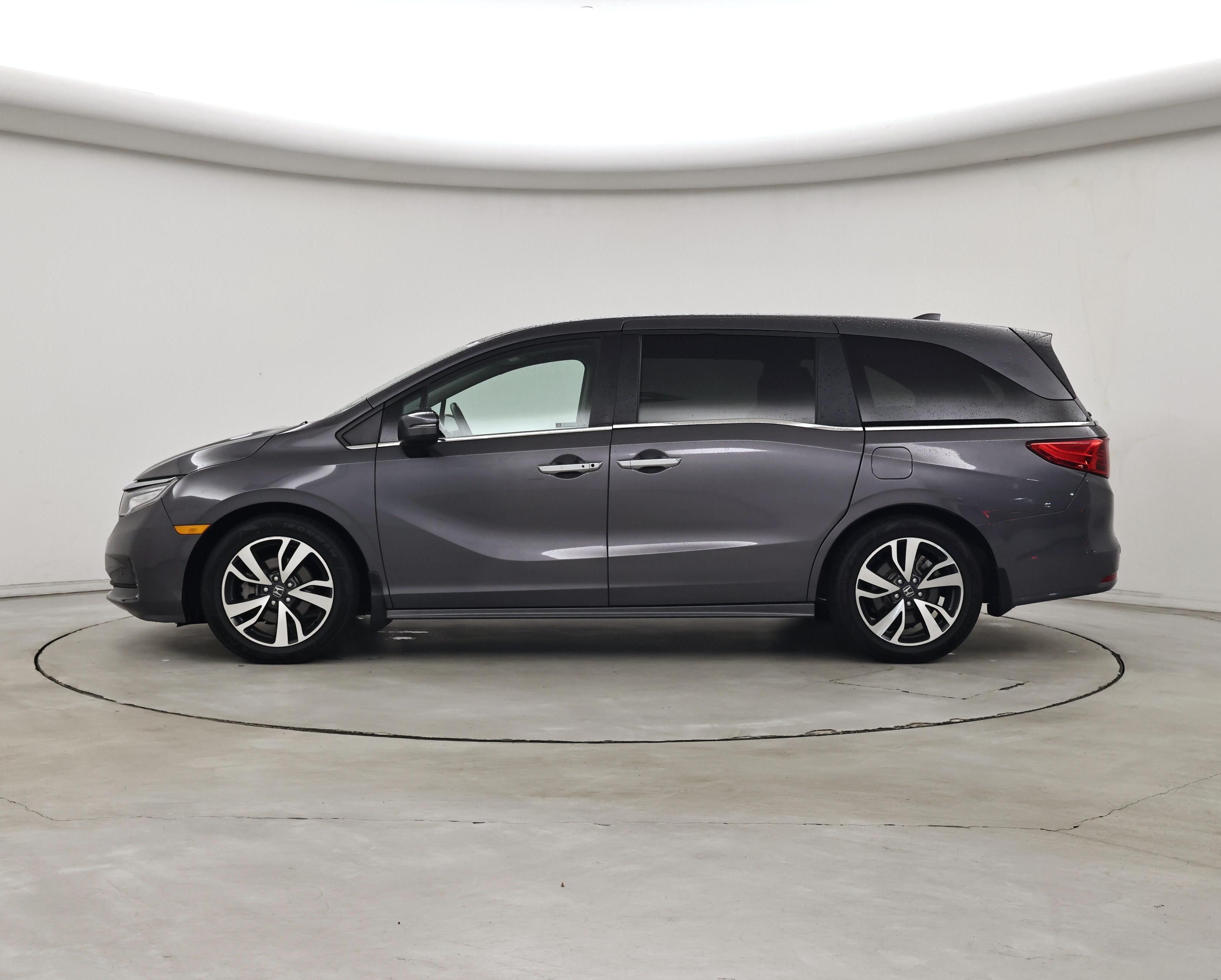 Thumbnail: 2022 Honda Odyssey - 3