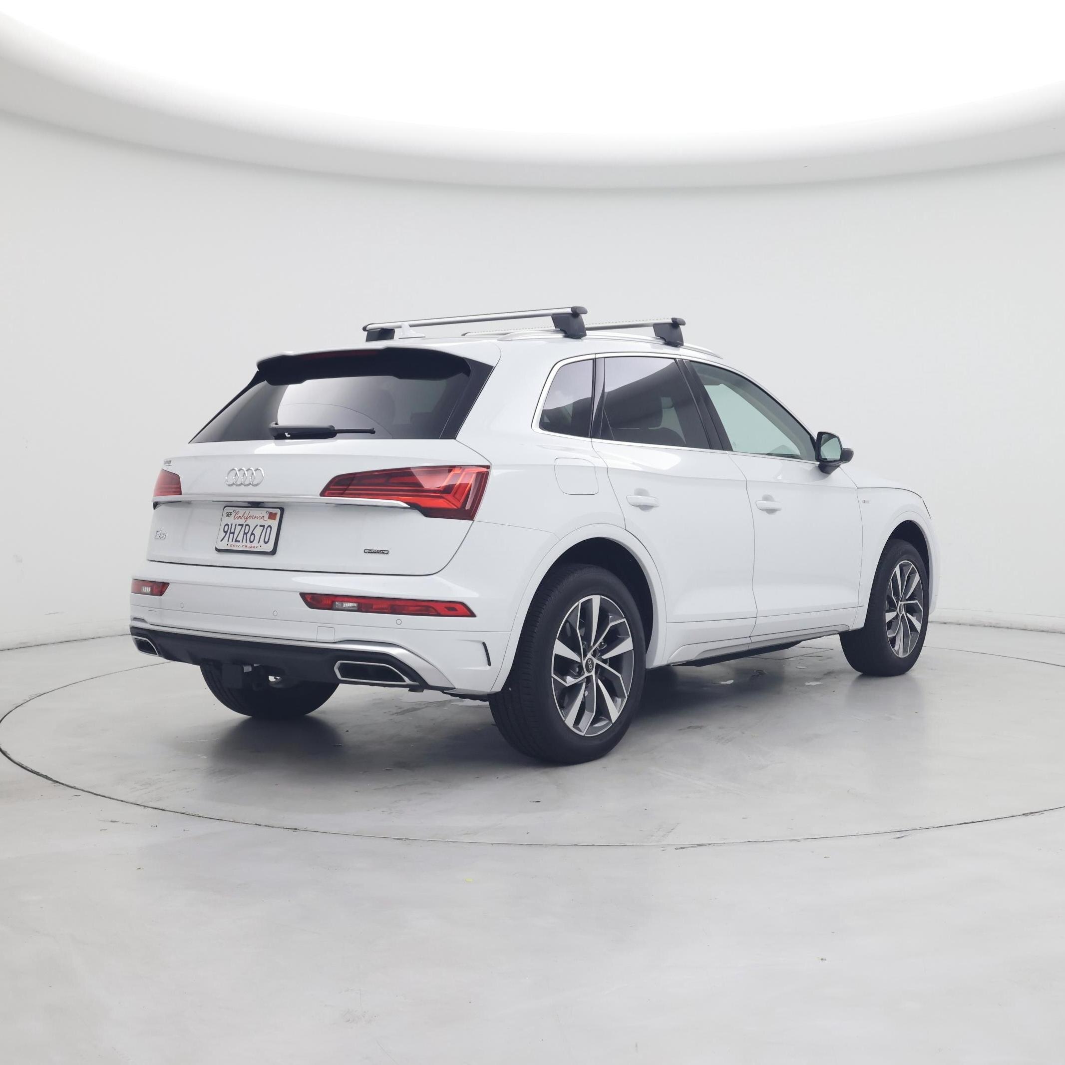 Thumbnail: 2023 Audi Q5 - 8
