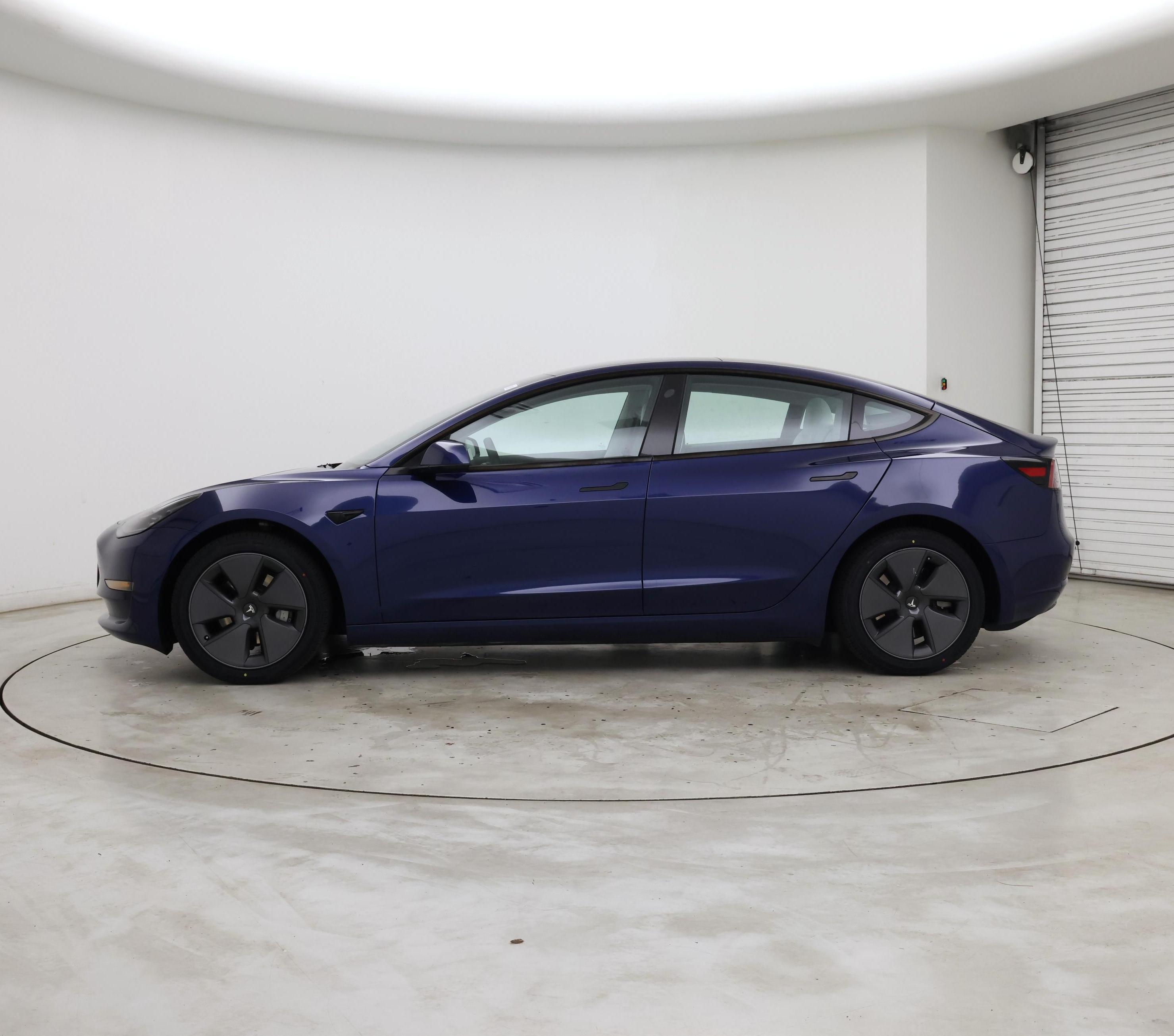 Thumbnail: 2023 Tesla Model 3 - 3