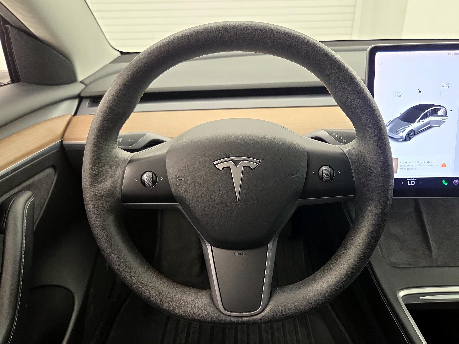 Thumbnail: 2021 Tesla Model 3 - 10