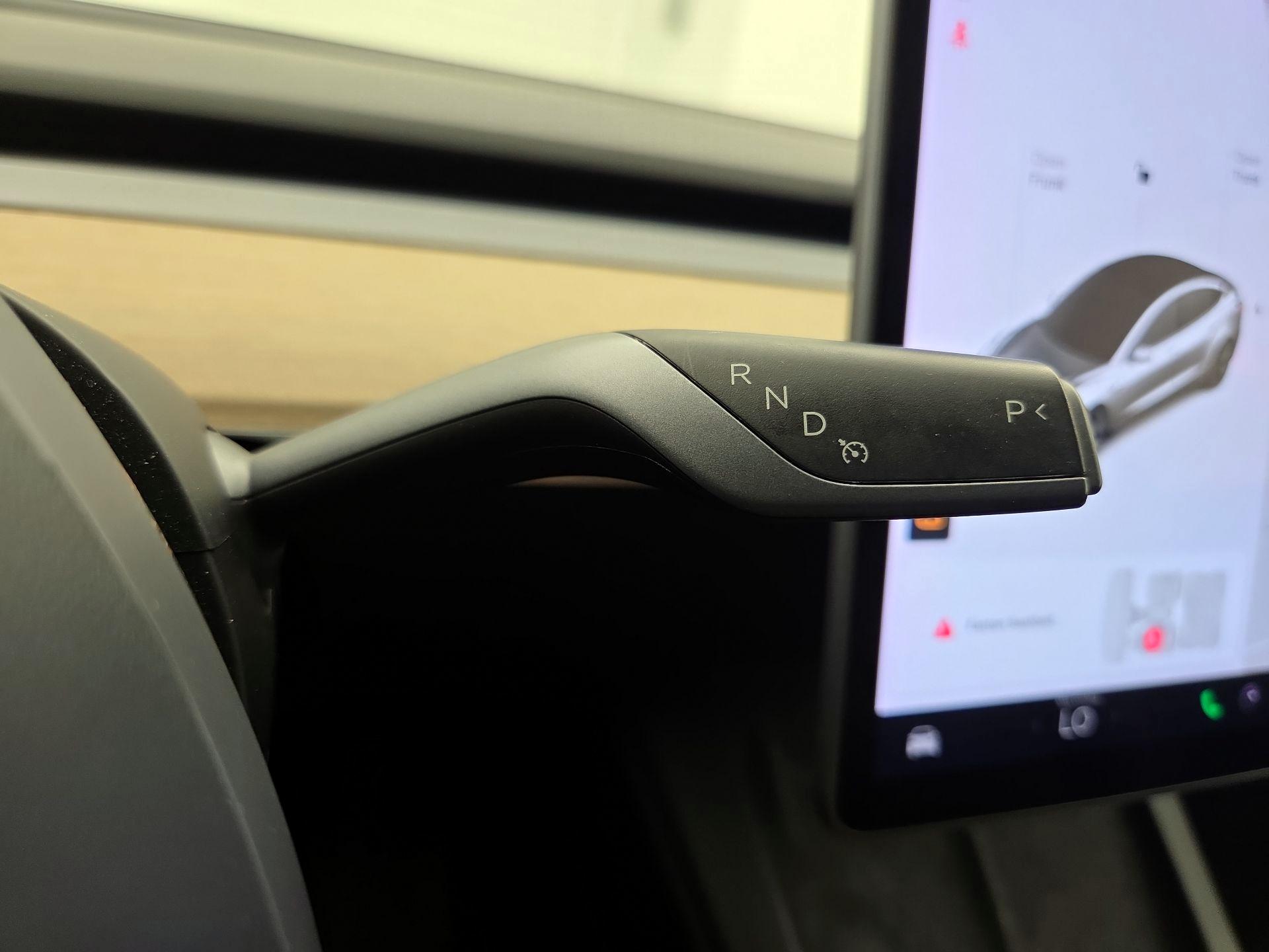 Thumbnail: 2021 Tesla Model 3 - 17