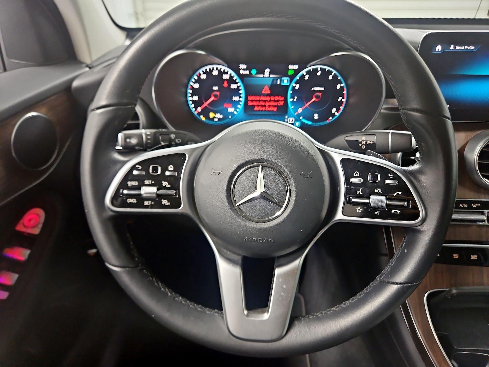 2022 Mercedes-Benz GLC GLC300 - Photo 11