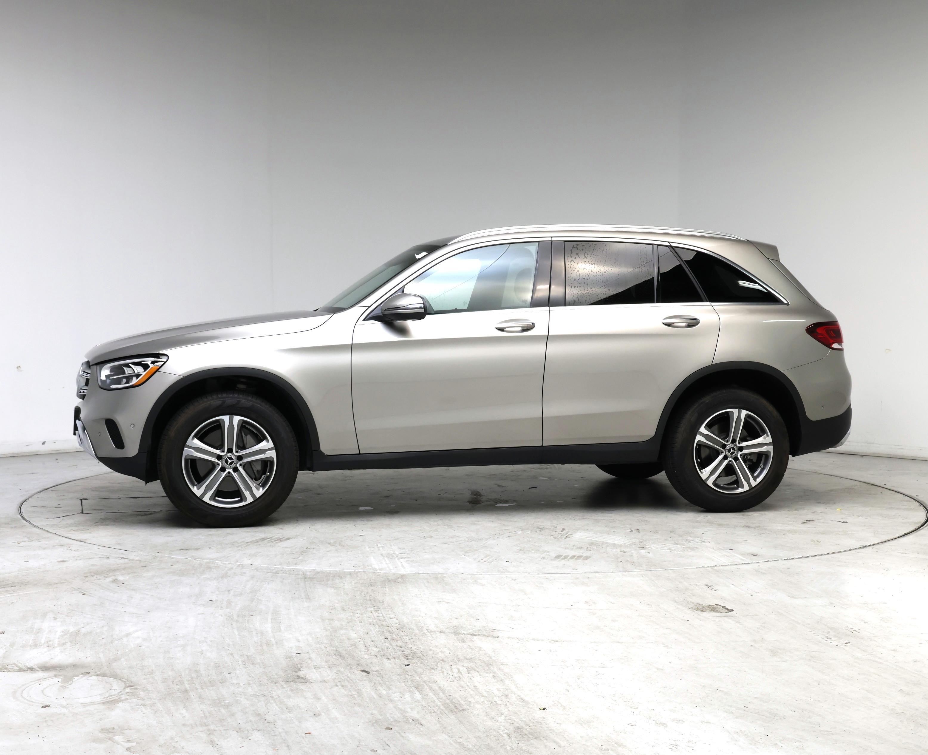 Thumbnail: 2022 Mercedes-Benz GLC - 3