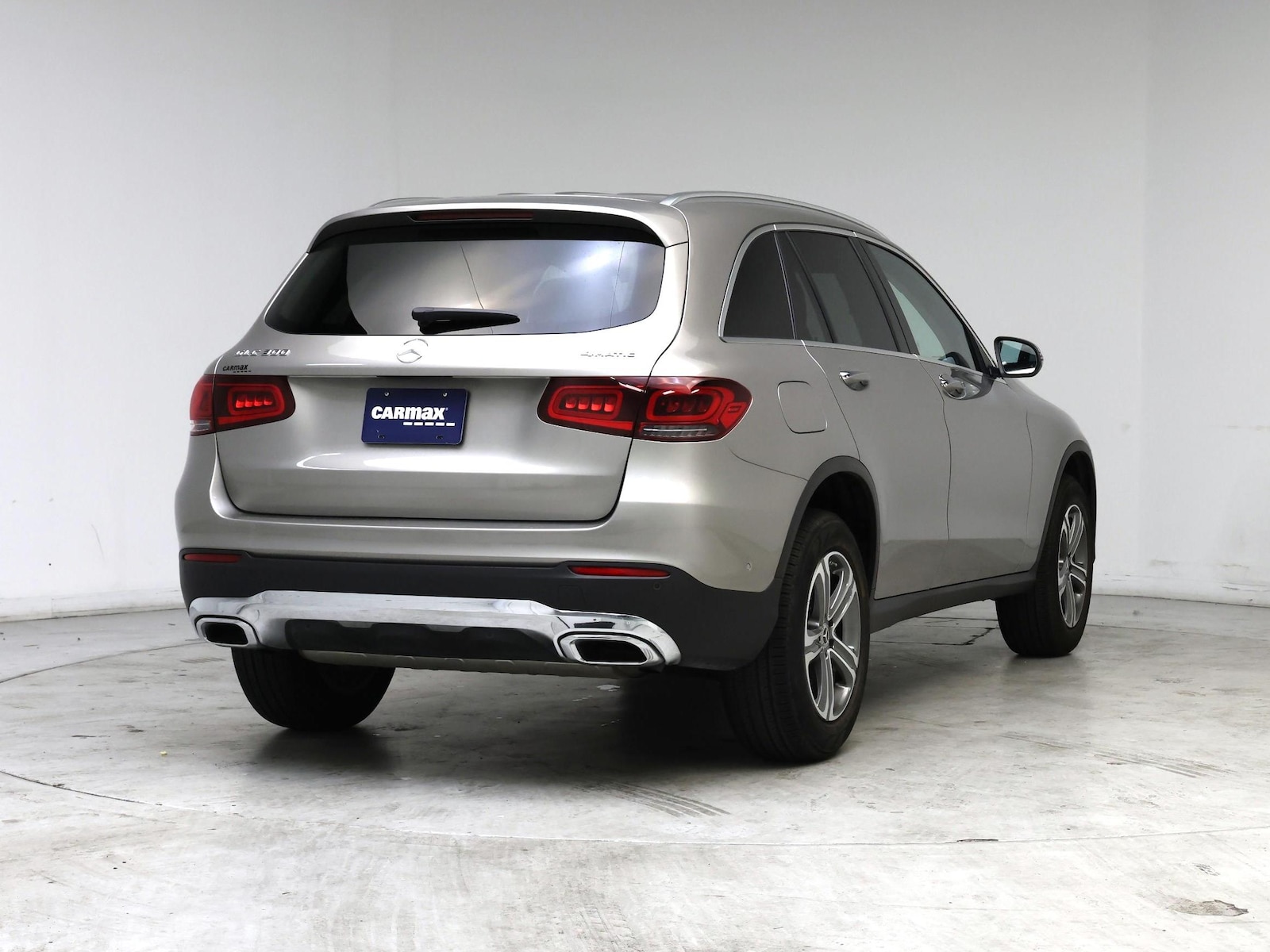 2022 Mercedes-Benz GLC GLC300 - Photo 9