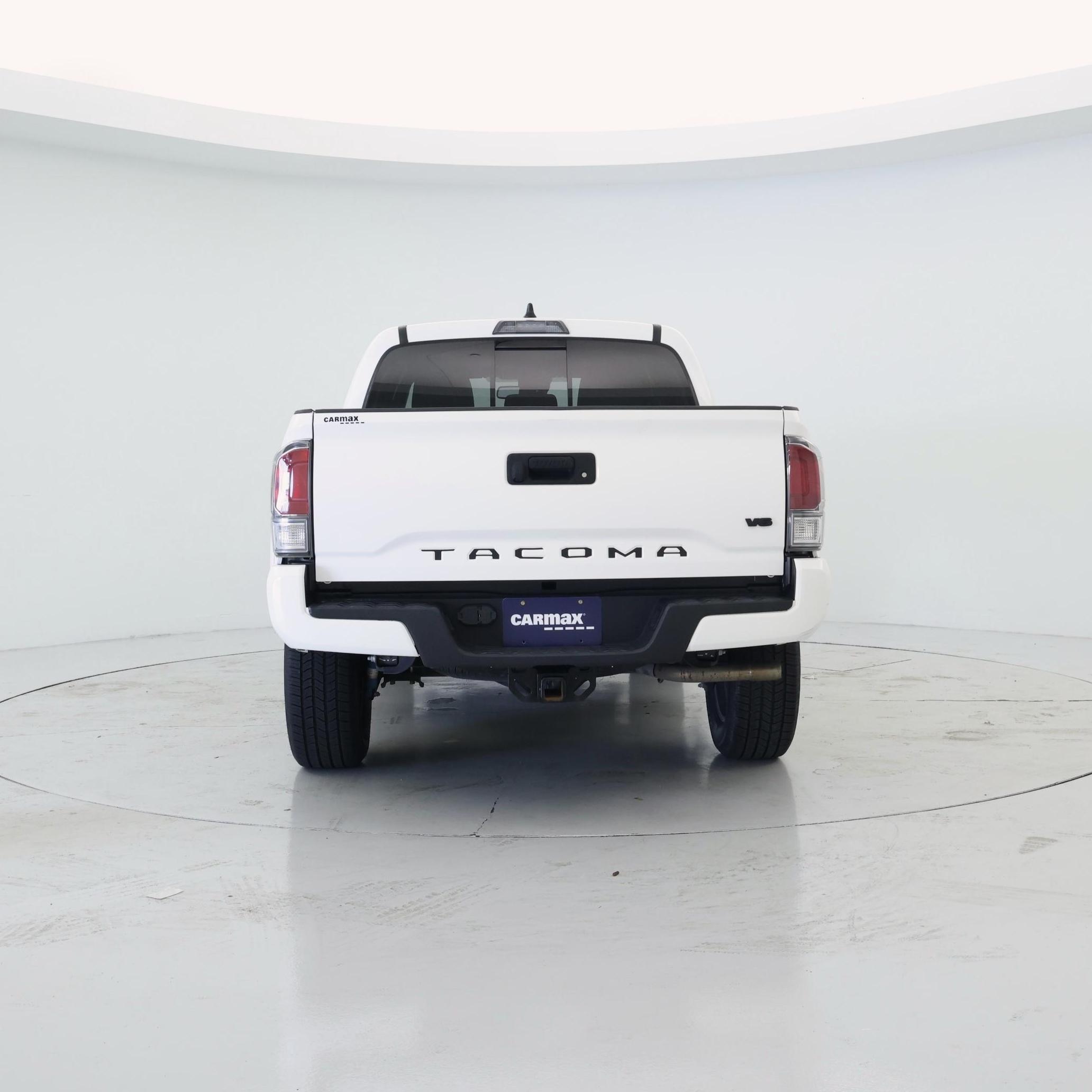 Thumbnail: 2021 Toyota Tacoma - 6