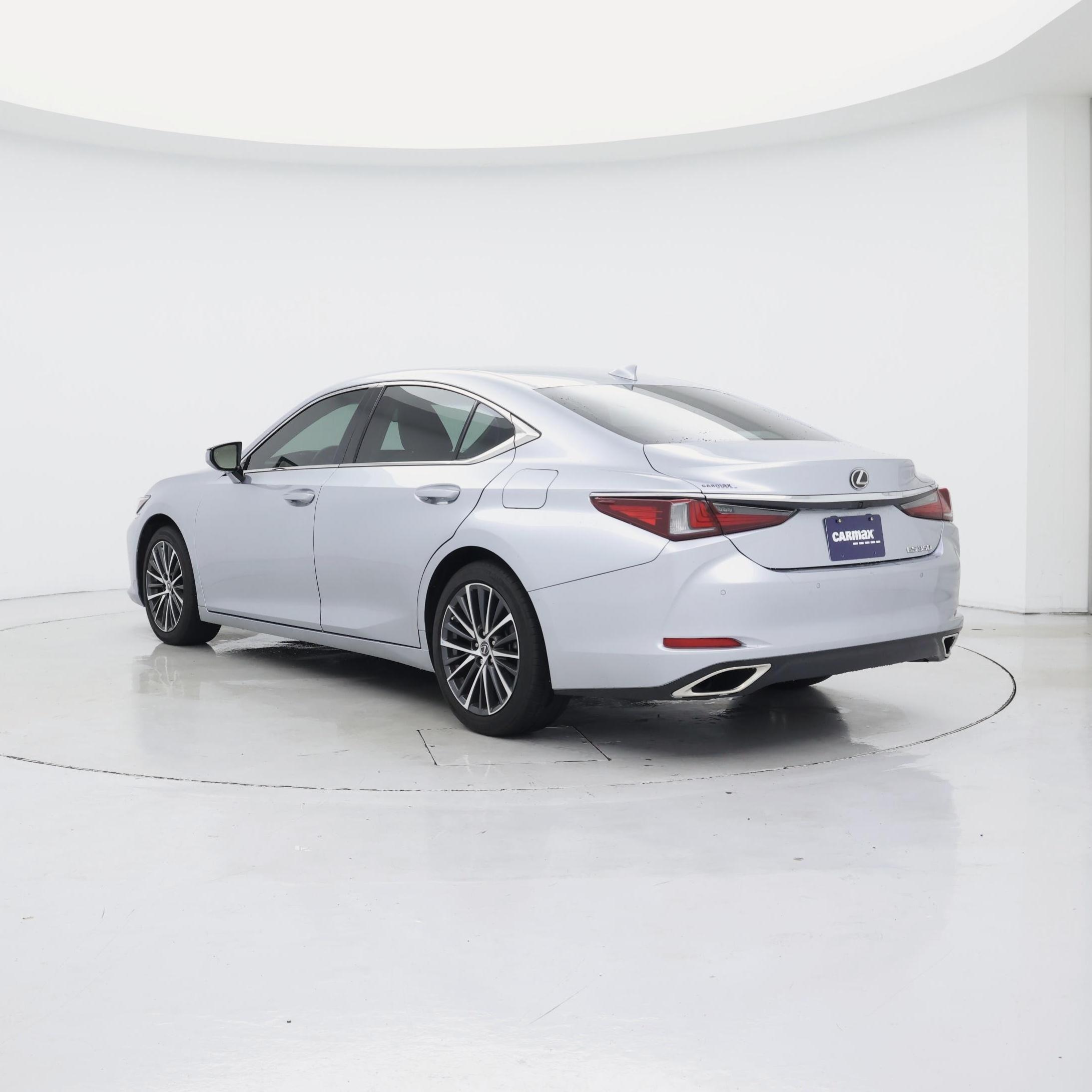 Thumbnail: 2024 Lexus ES - 2