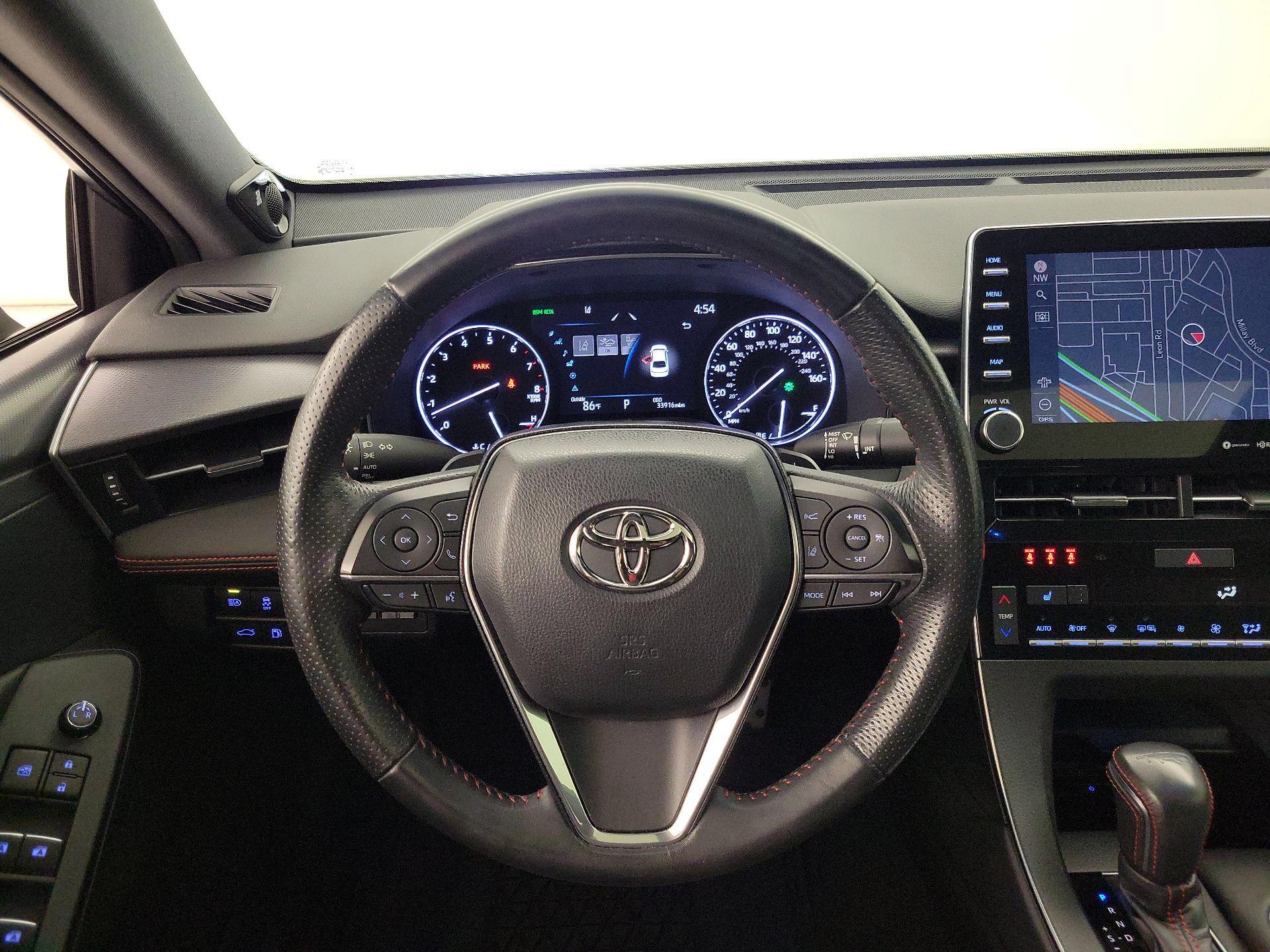 Thumbnail: 2021 Toyota Avalon - 10