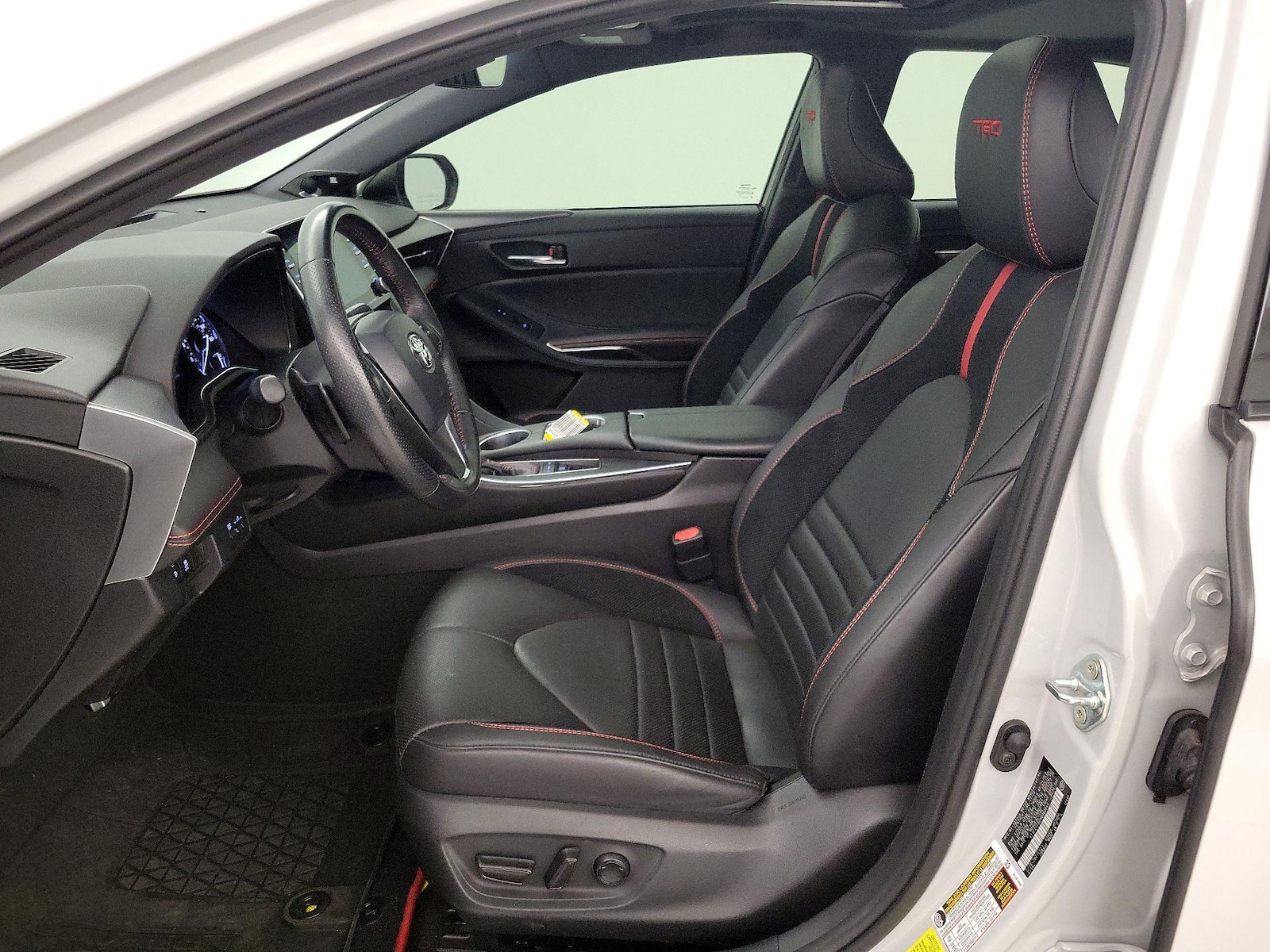 2021 Toyota Avalon TRD - Photo 12