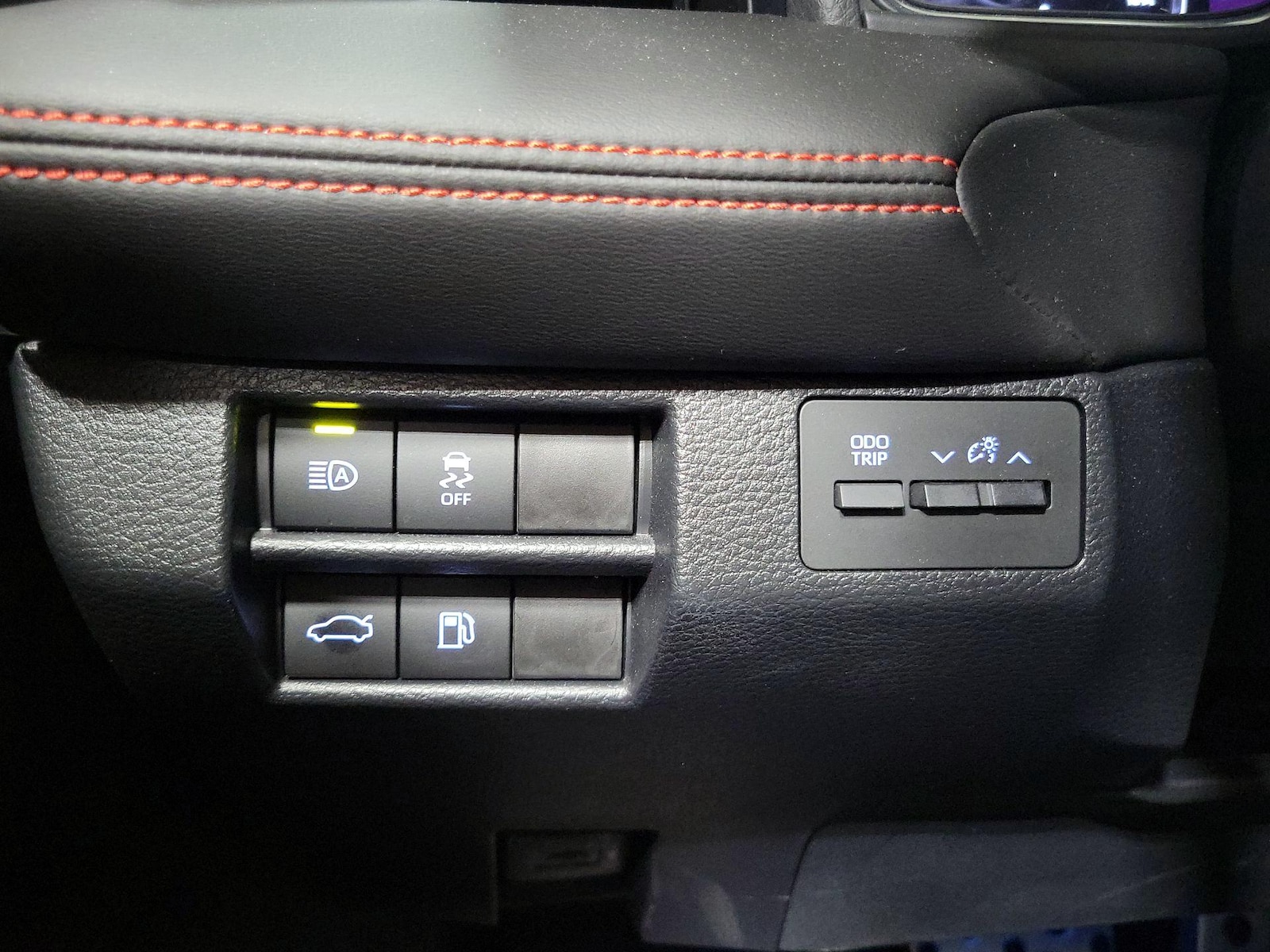 2021 Toyota Avalon TRD - Photo 14