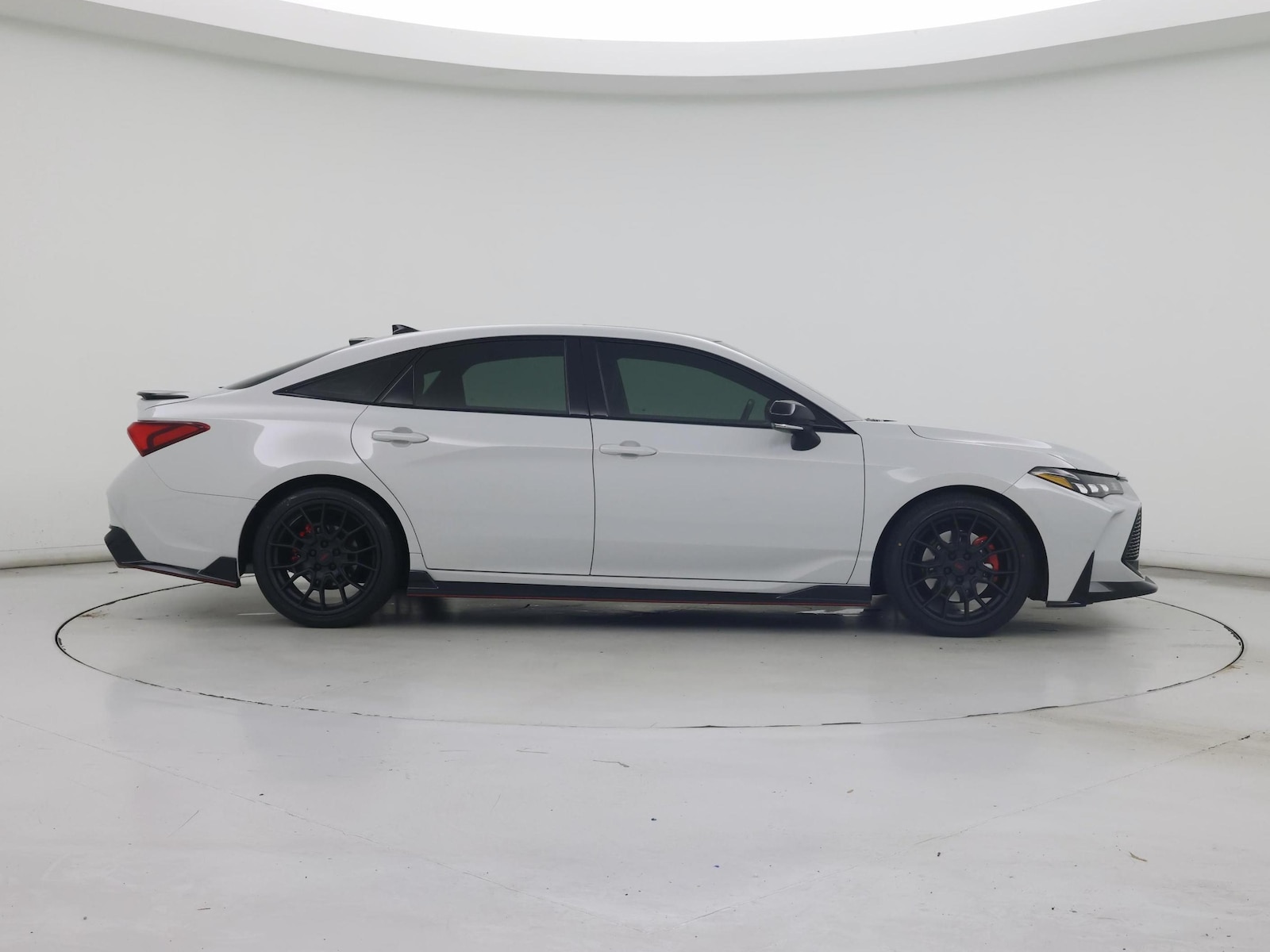 2021 Toyota Avalon TRD - Photo 8