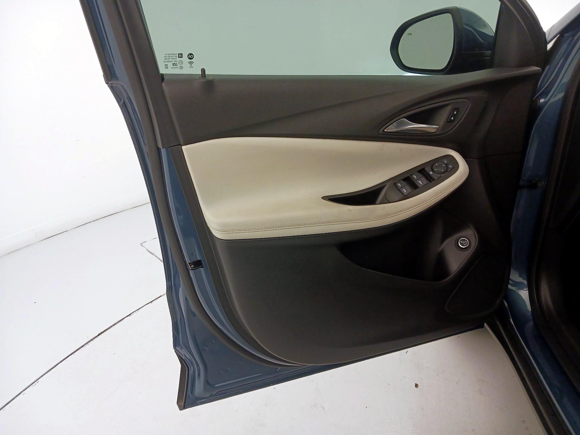 Thumbnail: 2024 Buick Encore GX - 12