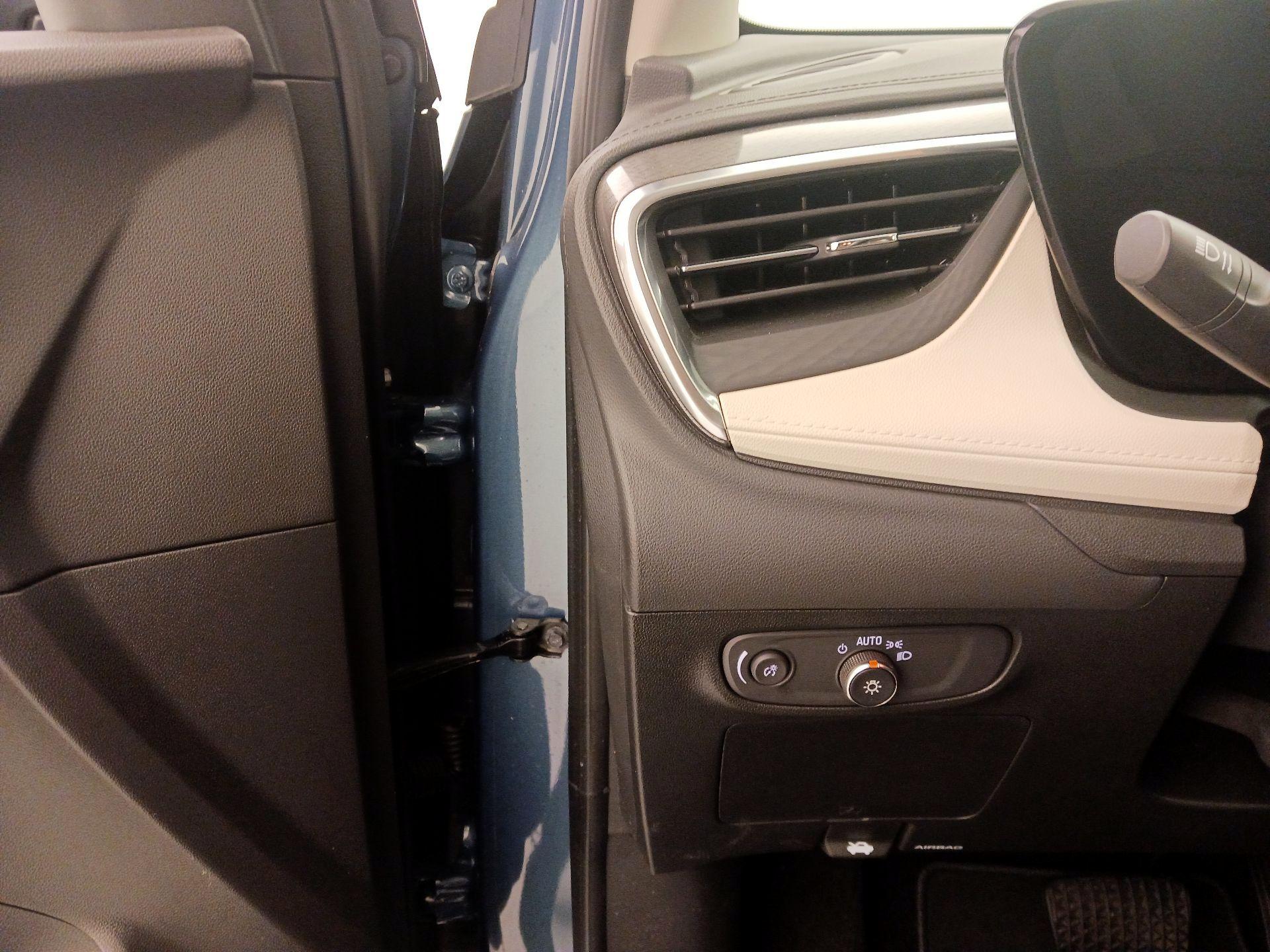 Thumbnail: 2024 Buick Encore GX - 13