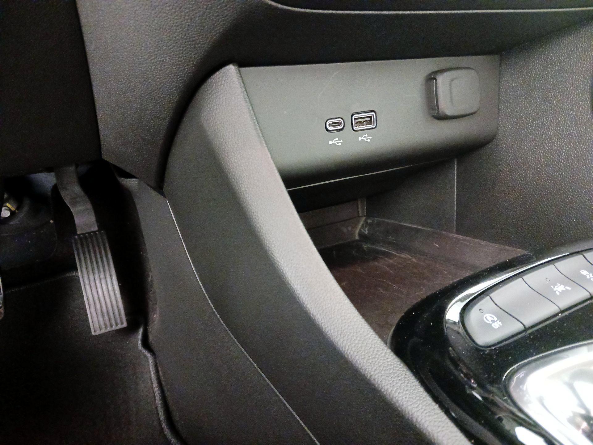 Thumbnail: 2024 Buick Encore GX - 18