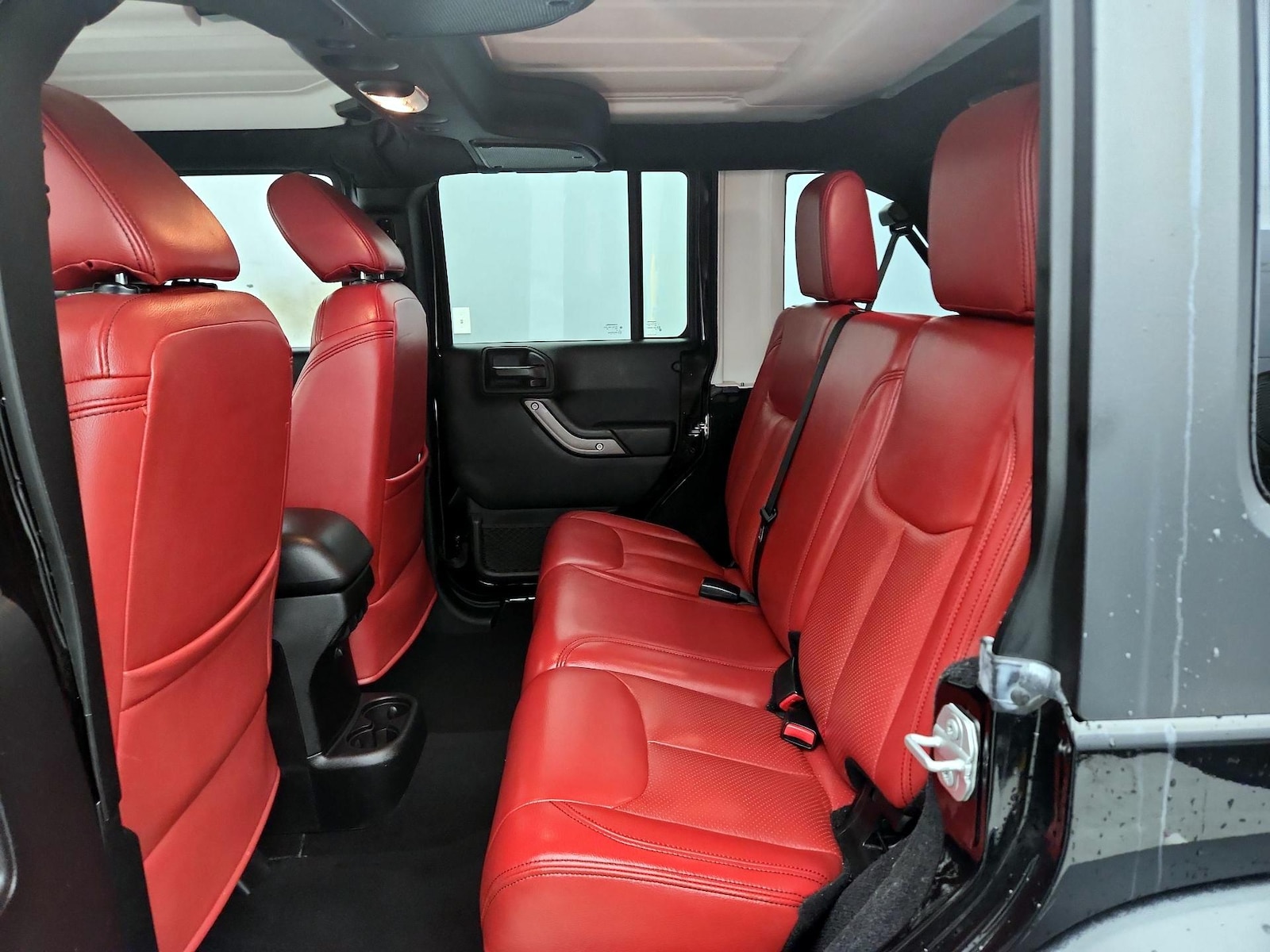 2017 Jeep Wrangler Unlimited Sport S - Photo 18