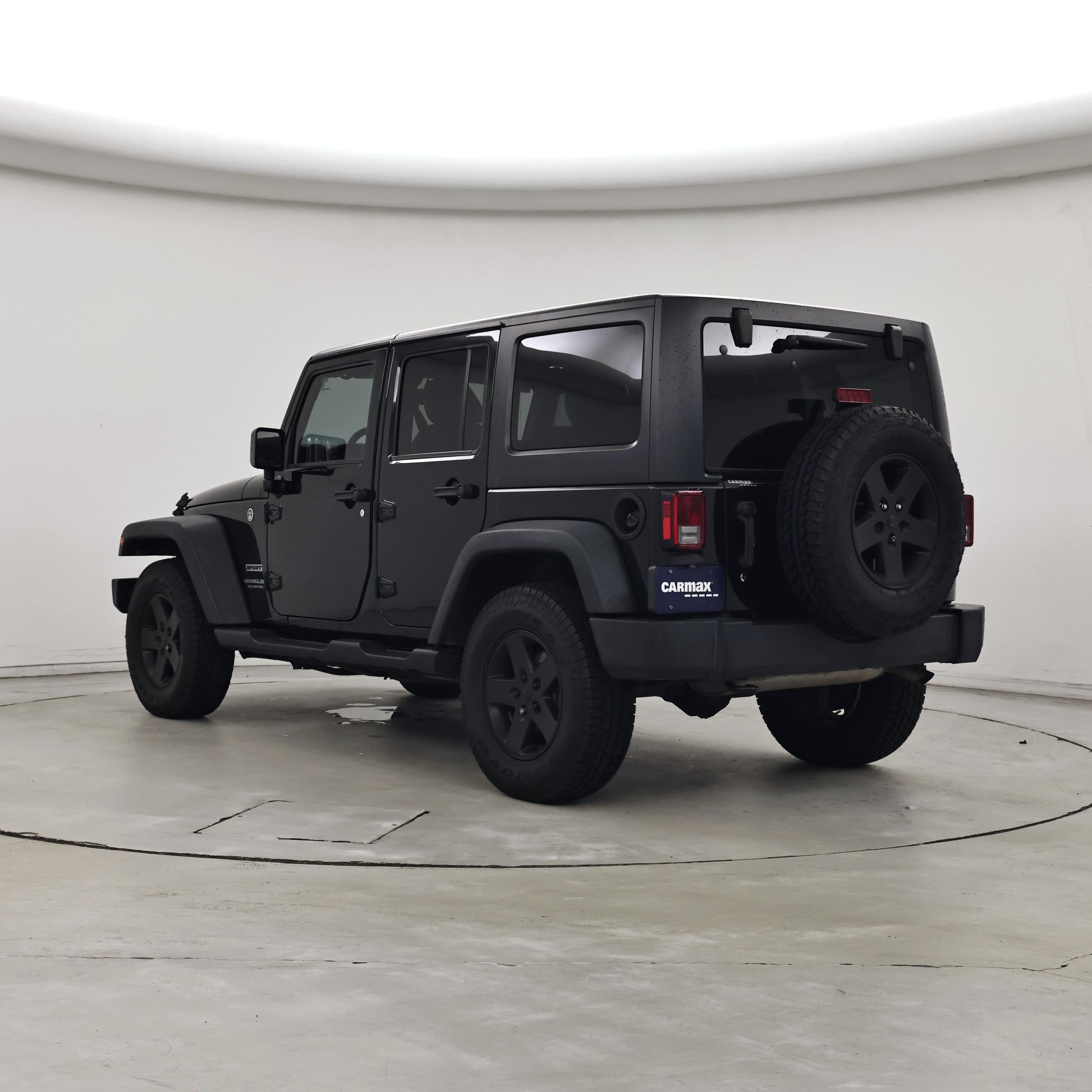 Thumbnail: 2017 Jeep Wrangler - 2