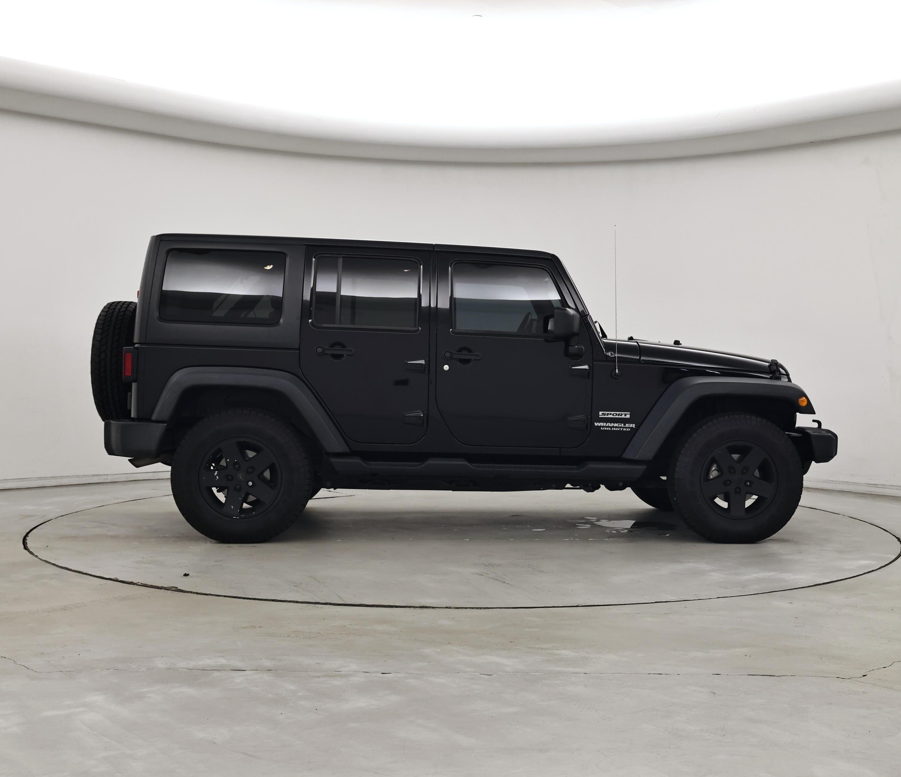 Thumbnail: 2017 Jeep Wrangler - 7