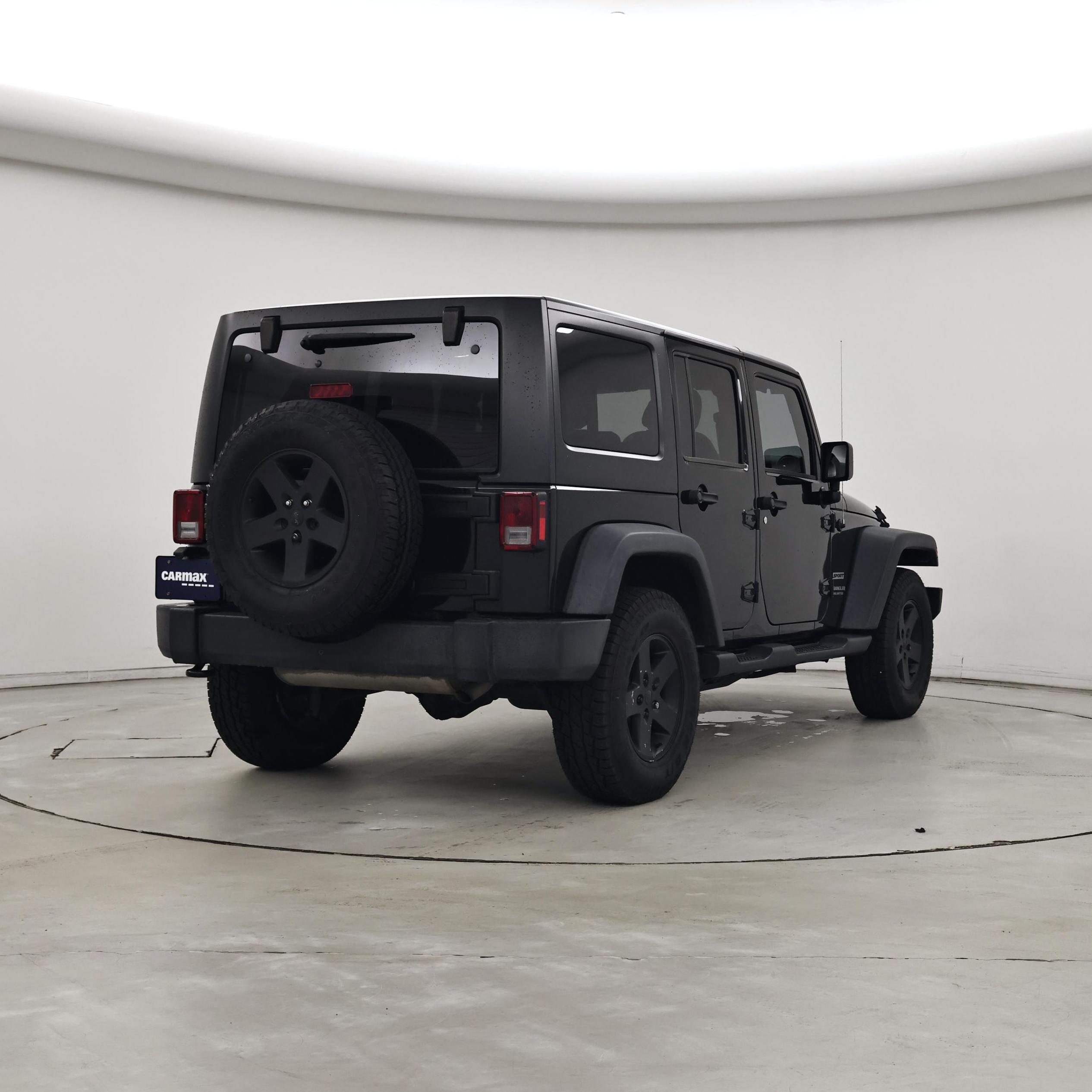 Thumbnail: 2017 Jeep Wrangler - 8