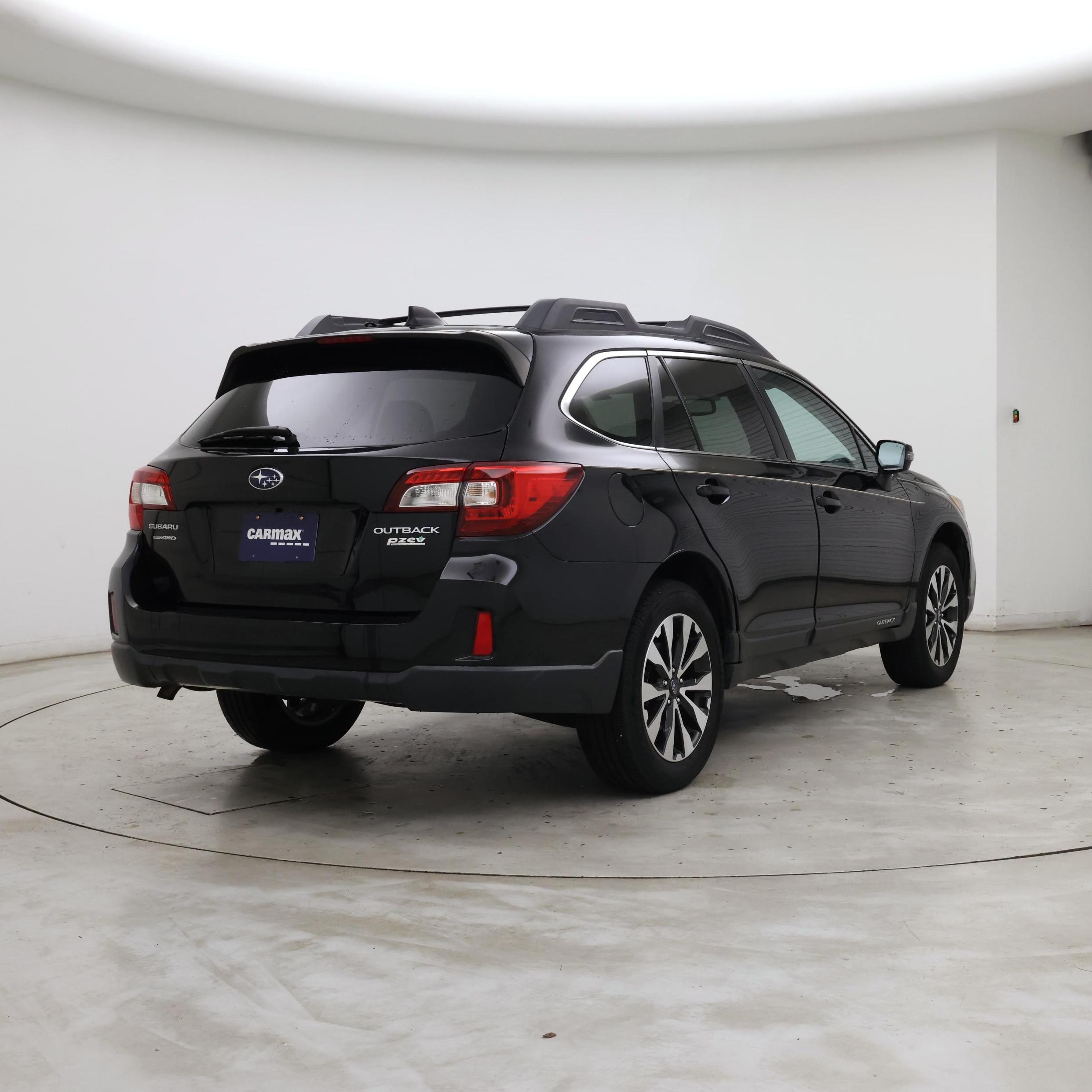 Thumbnail: 2016 Subaru Outback - 8