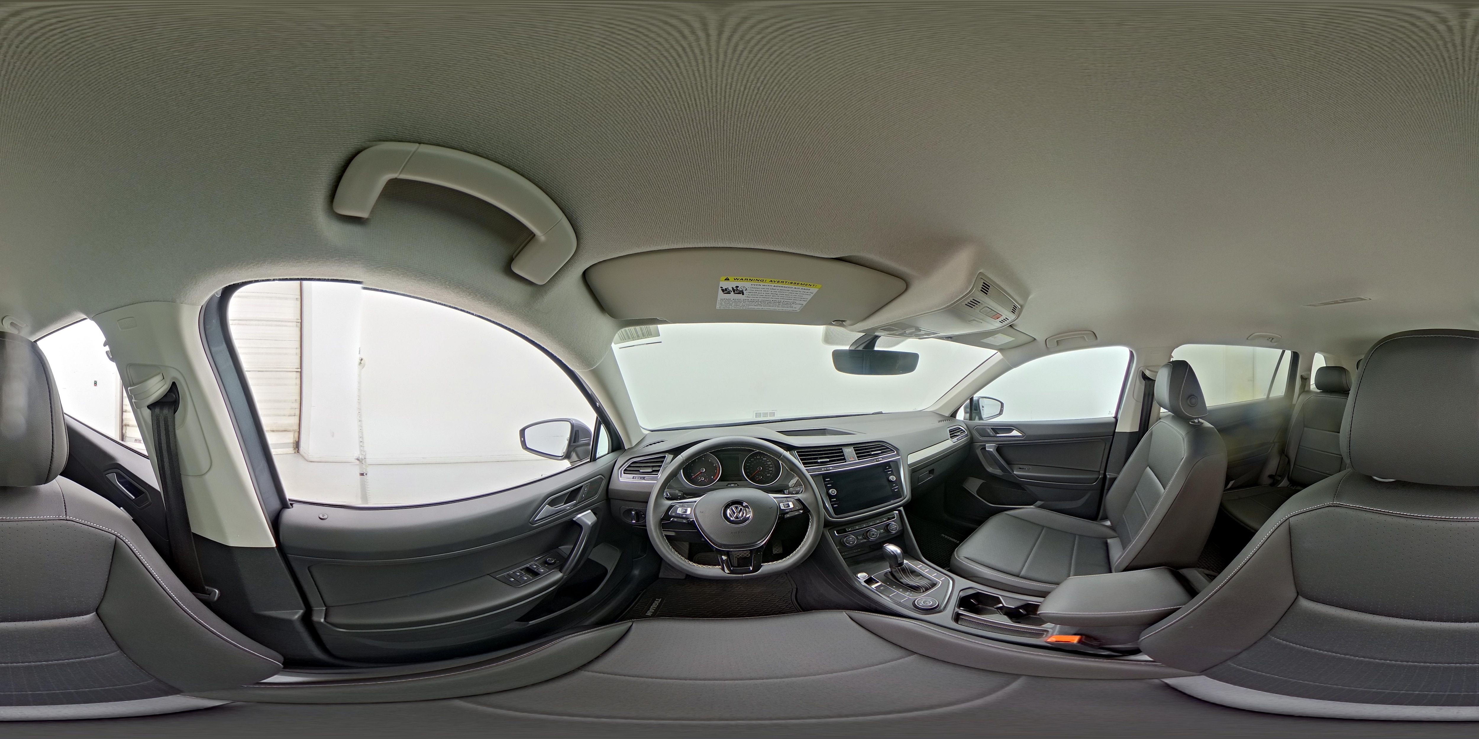 2021 Volkswagen Tiguan SE - Photo 26