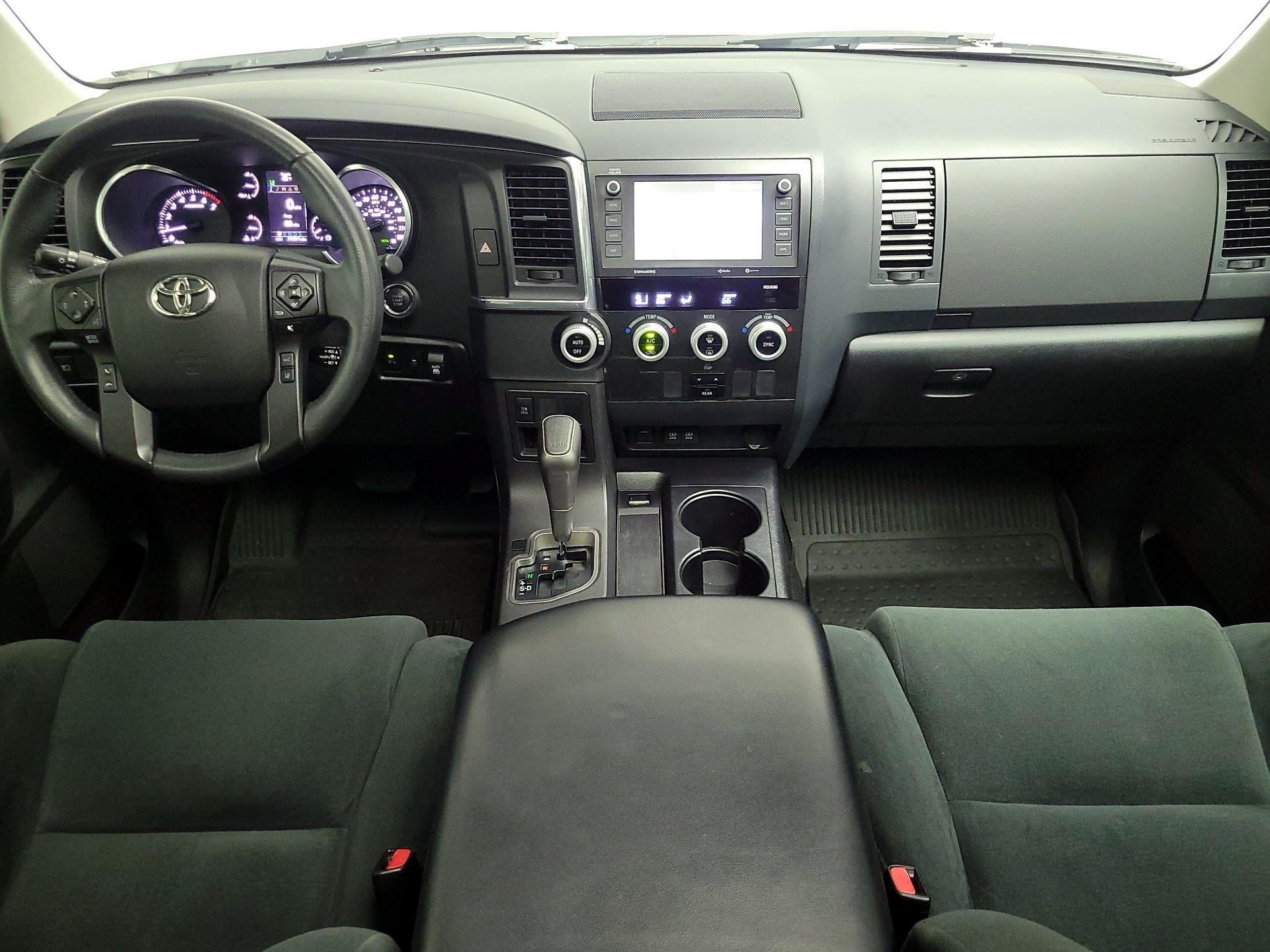 Thumbnail: 2022 Toyota Sequoia - 9