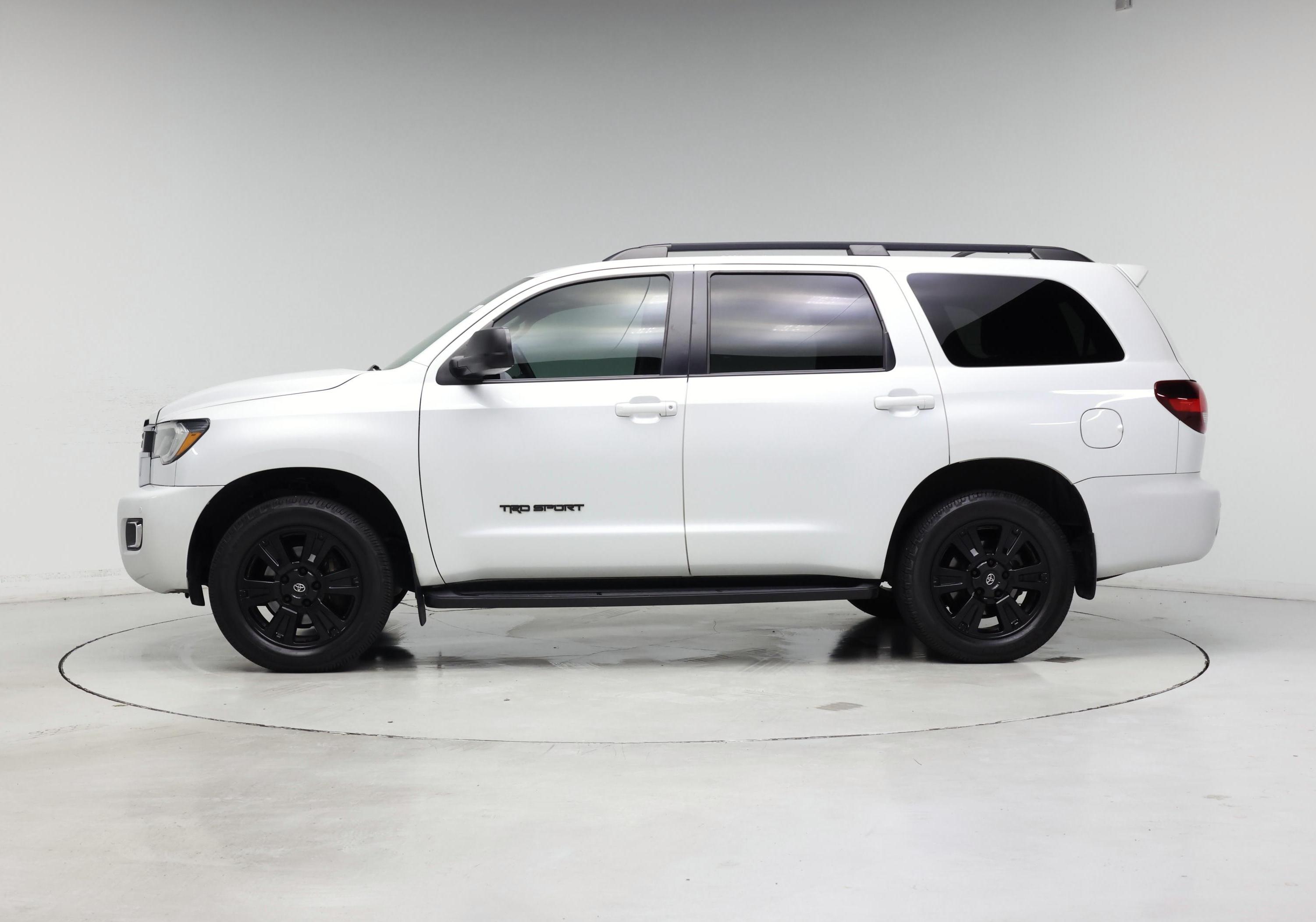 Thumbnail: 2022 Toyota Sequoia - 3