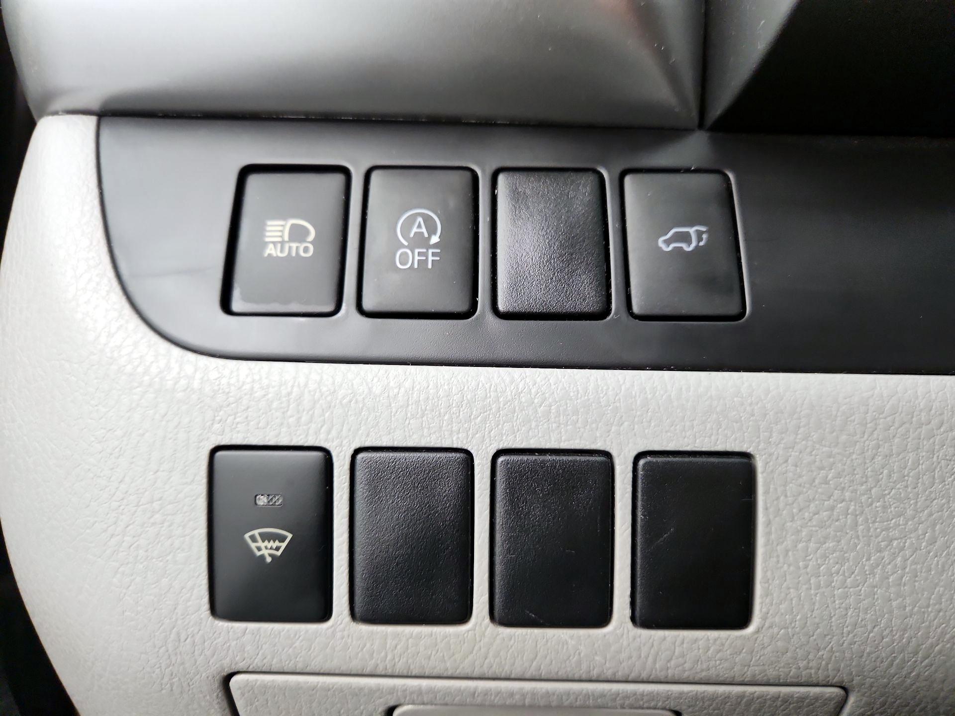 Thumbnail: 2017 Toyota Highlander - 13
