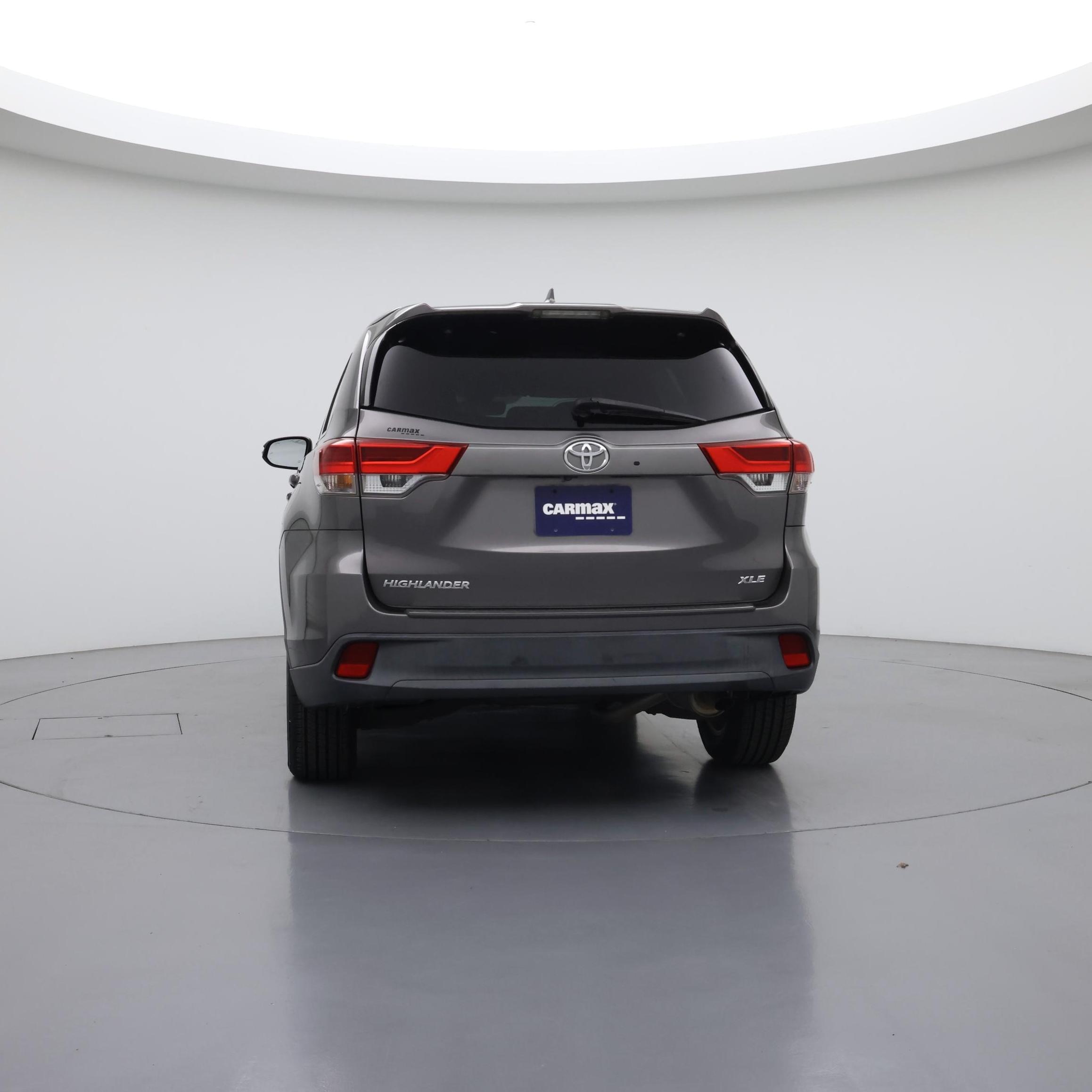 Thumbnail: 2017 Toyota Highlander - 6