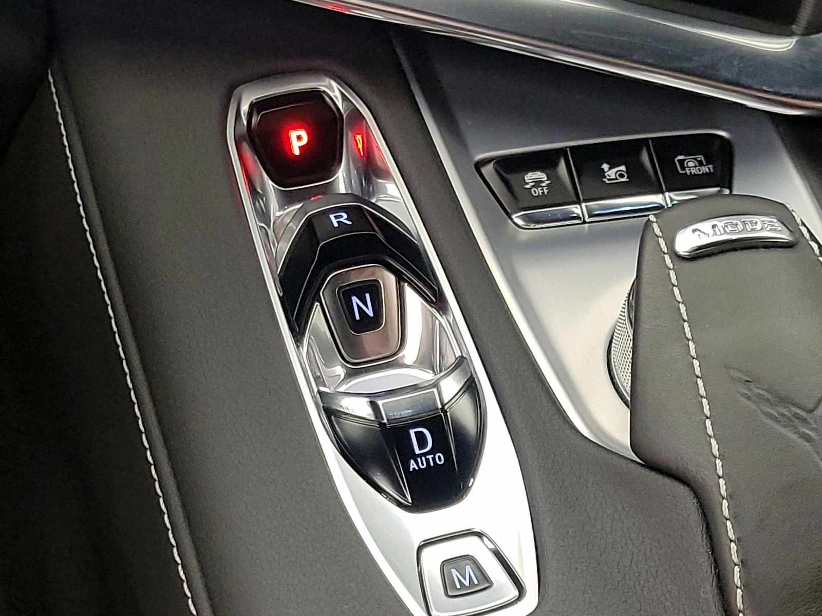 2020 Chevrolet Corvette 2LT - Photo 19