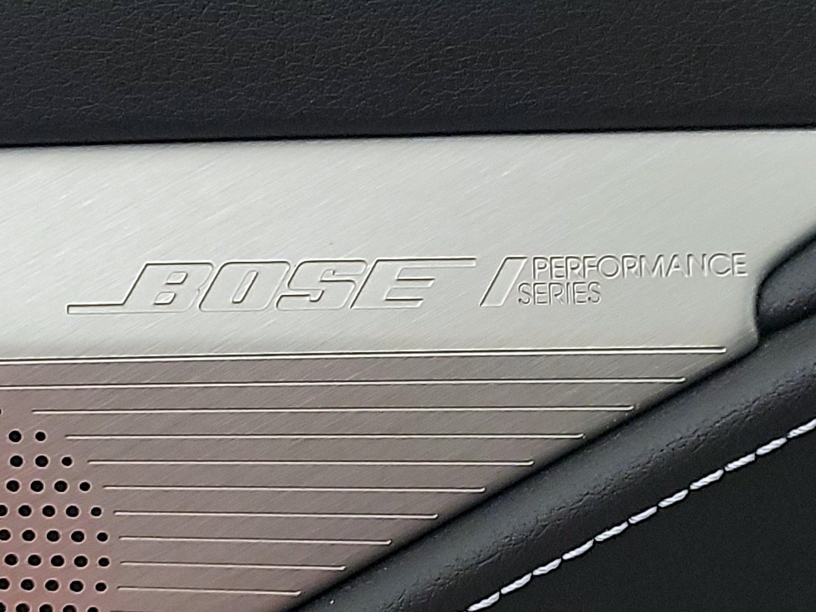 2020 Chevrolet Corvette 2LT - Photo 23