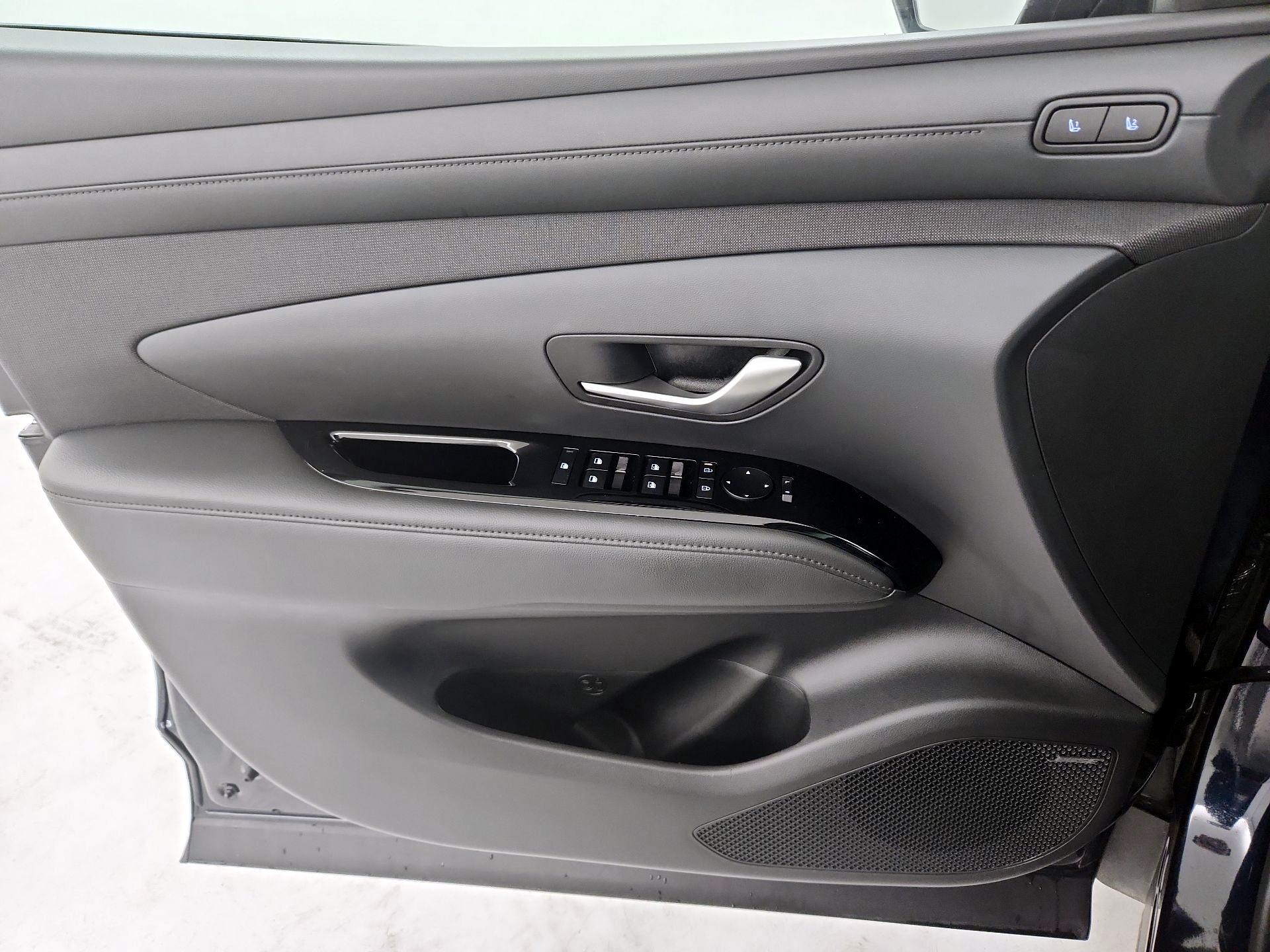 Thumbnail: 2025 Hyundai Tucson - 10