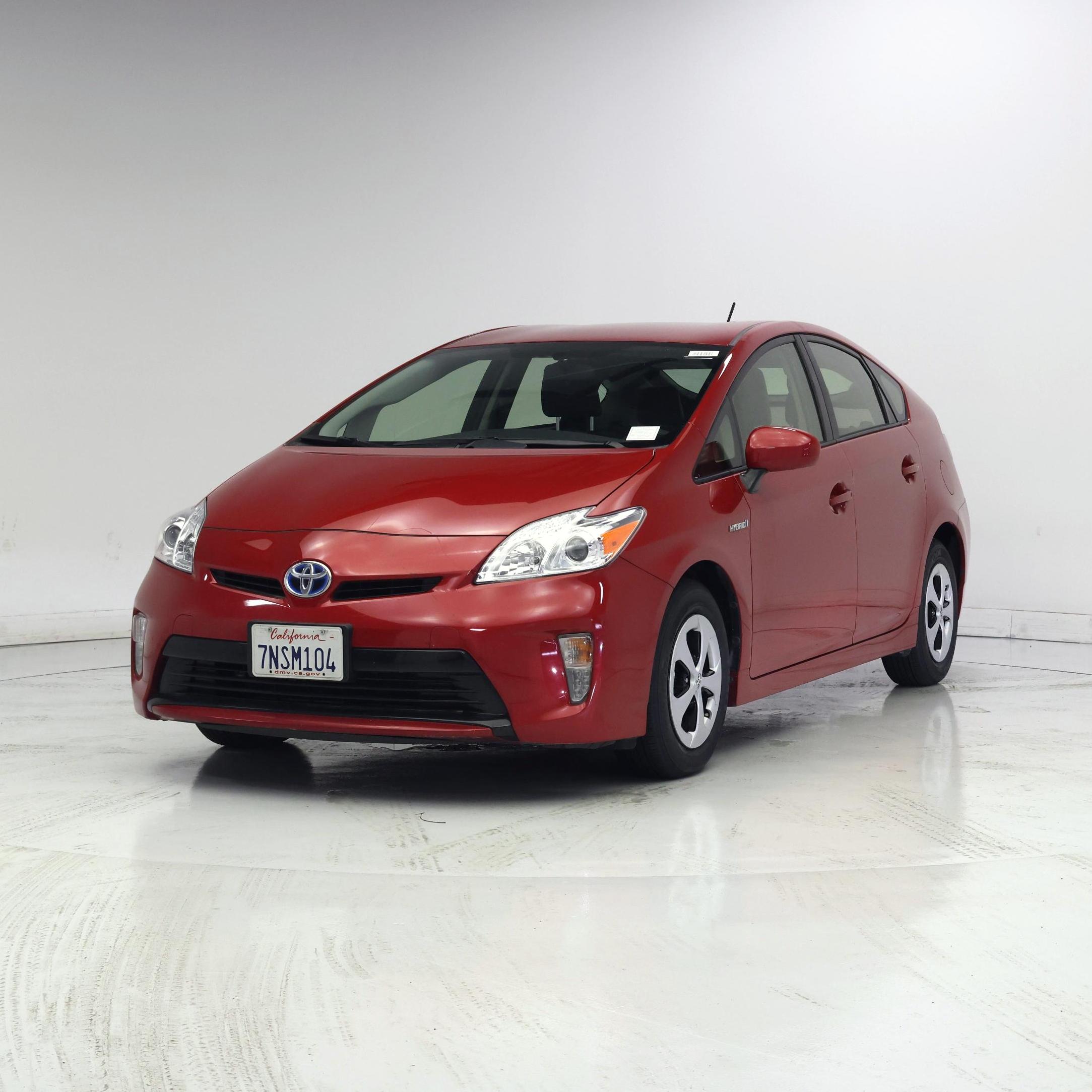 Thumbnail: 2015 Toyota Prius - 4