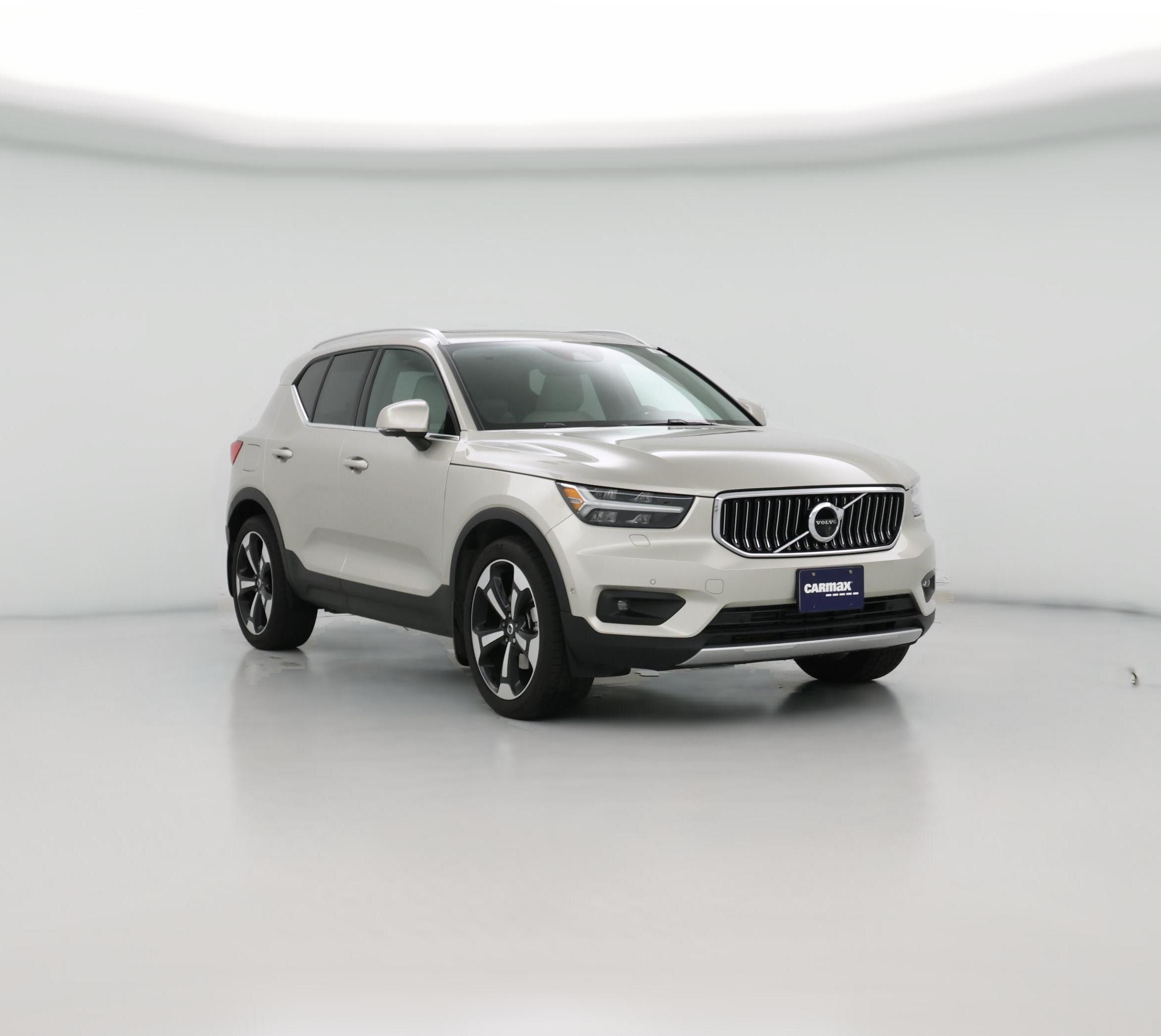 Thumbnail: 2019 Volvo XC40 - 1