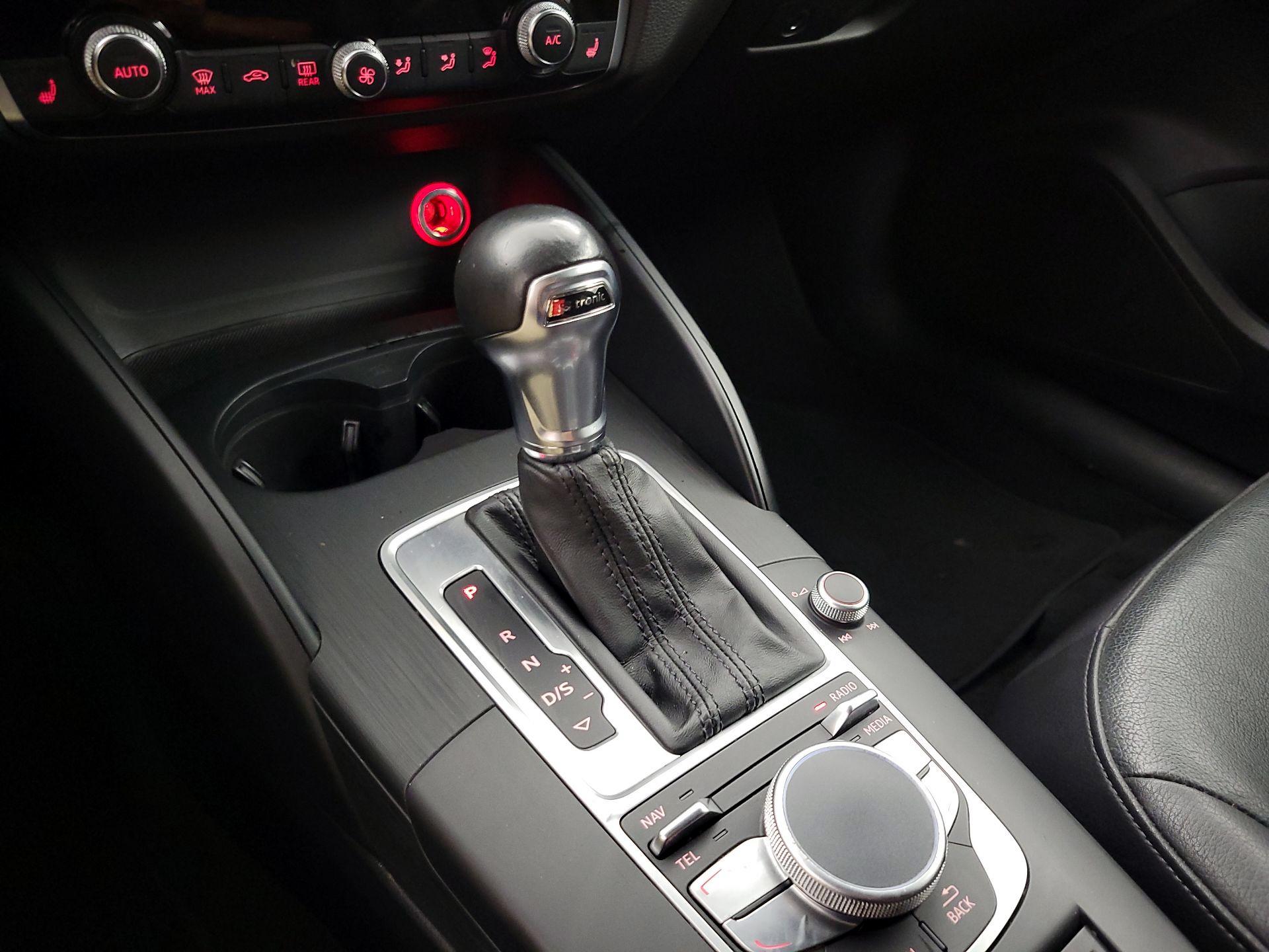 Thumbnail: 2015 Audi A3 - 18