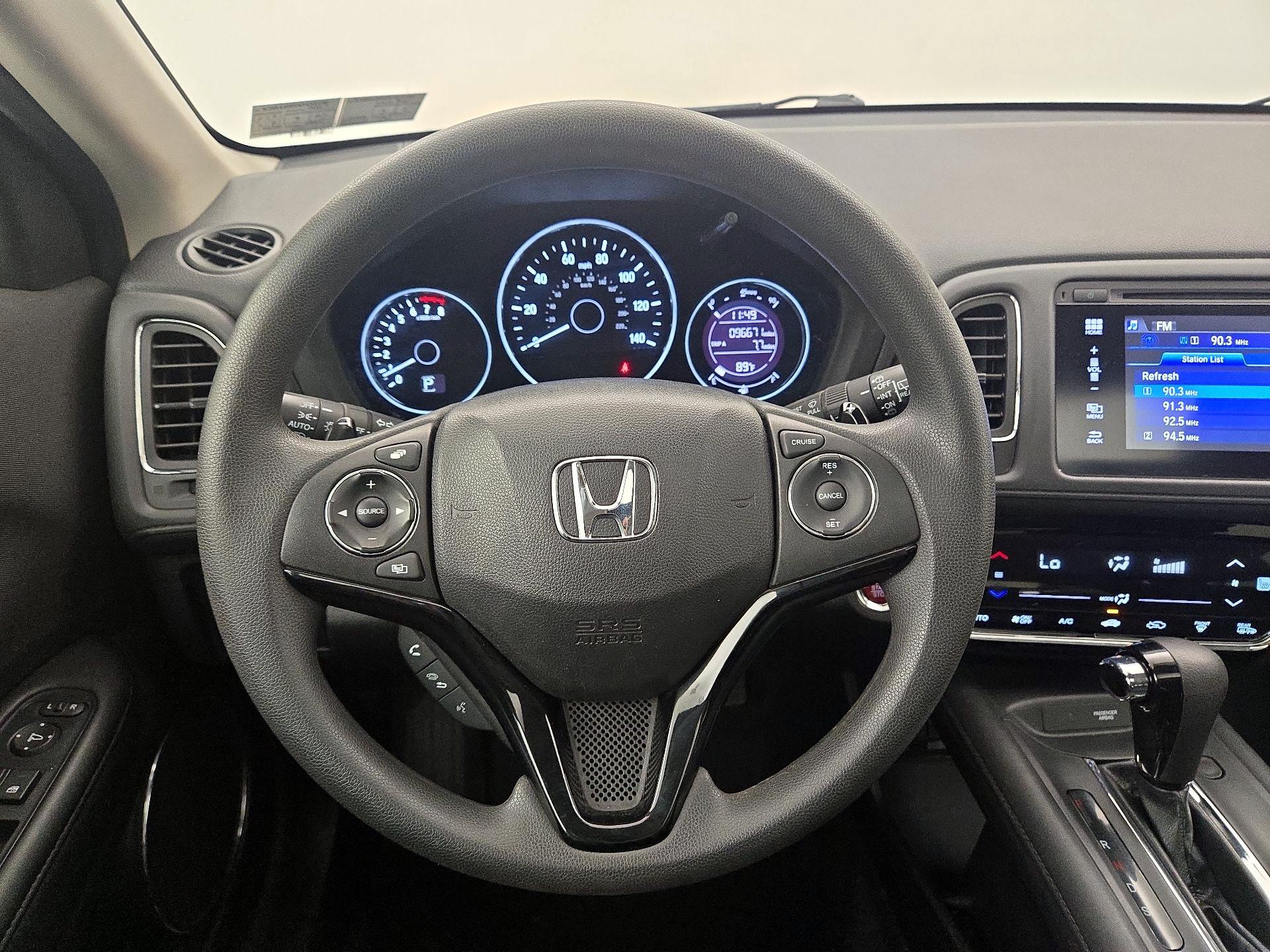 Thumbnail: 2016 Honda HR-V - 10