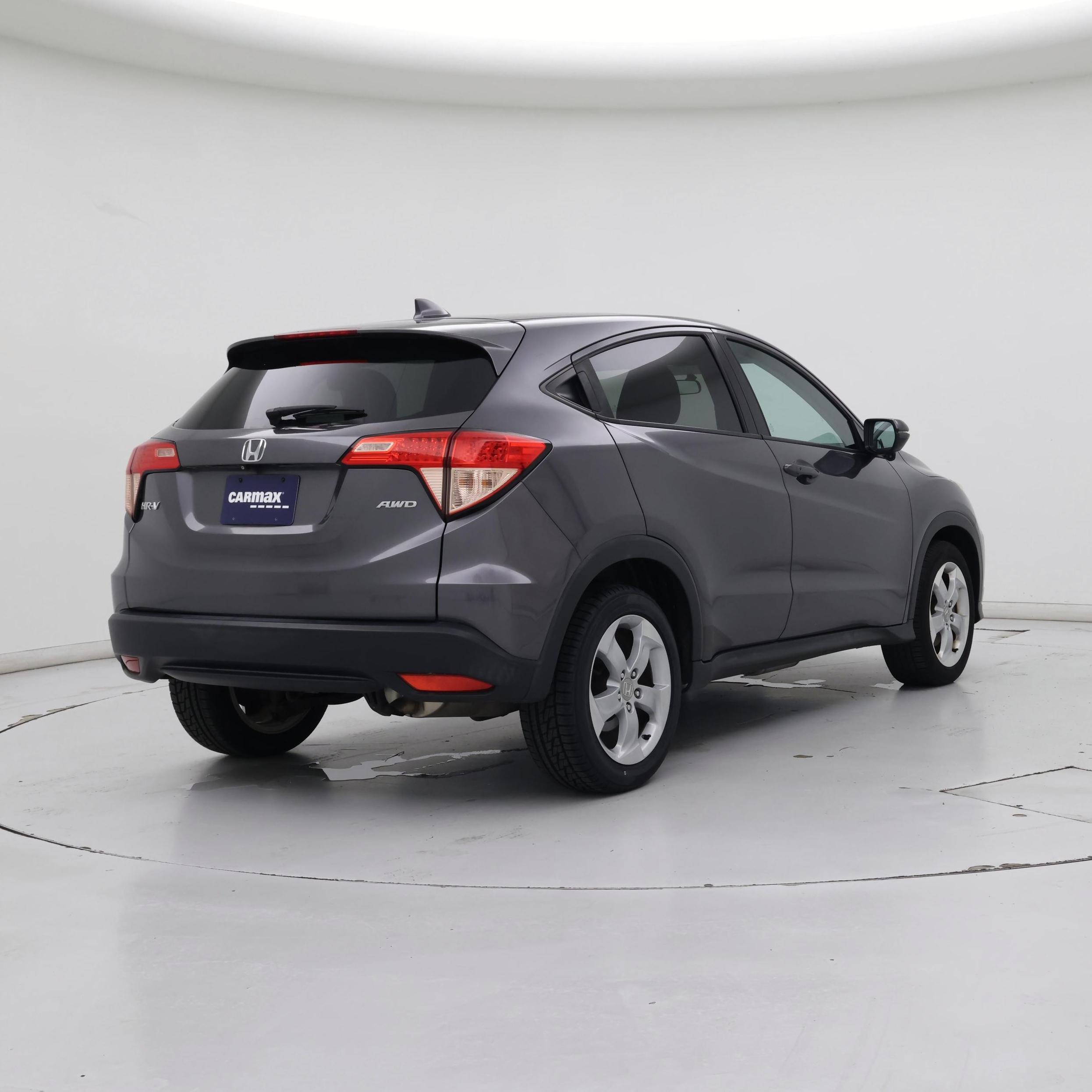 Thumbnail: 2016 Honda HR-V - 8