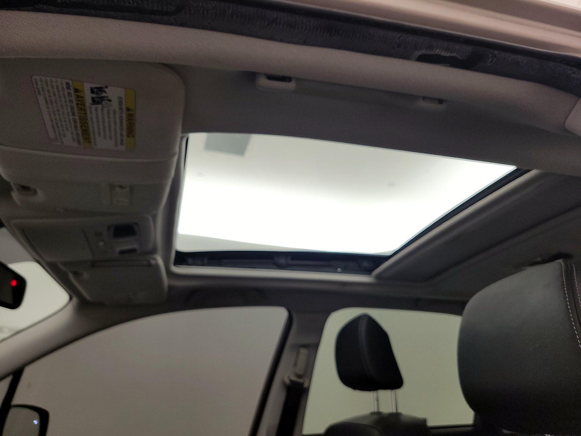 Thumbnail: 2015 Subaru Forester - 18