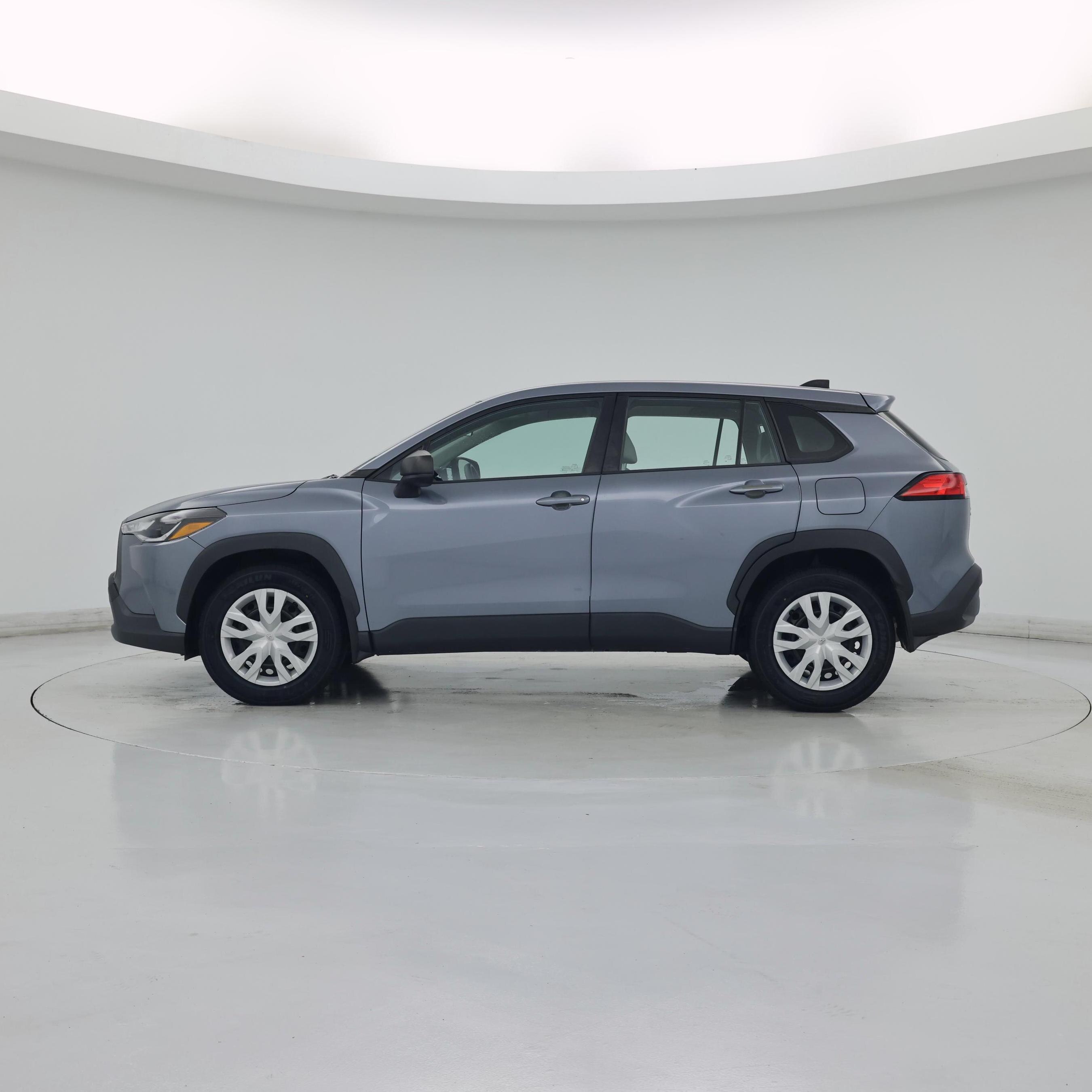 Thumbnail: 2022 Toyota Corolla Cross - 3