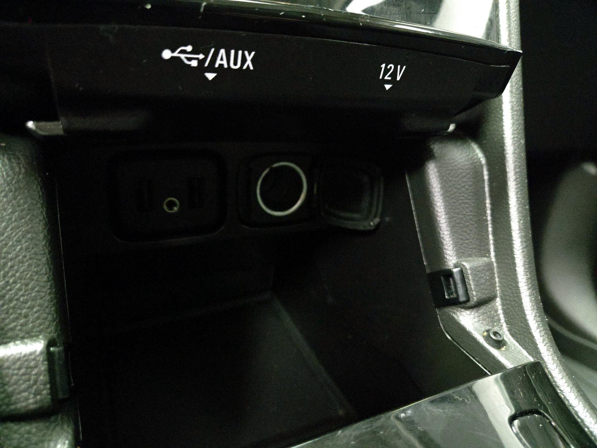 Thumbnail: 2019 Buick Encore - 18