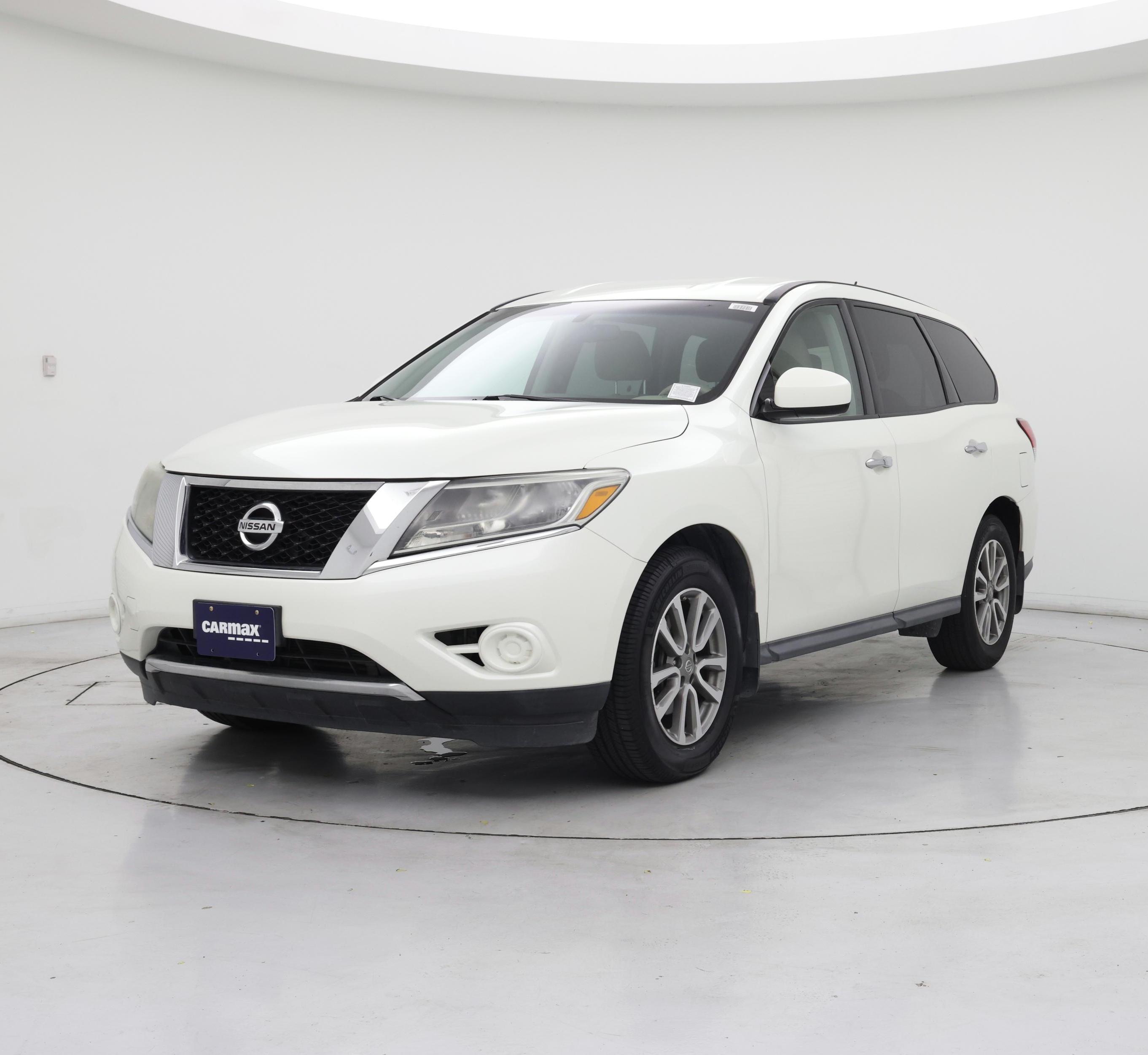 Thumbnail: 2015 Nissan Pathfinder - 4