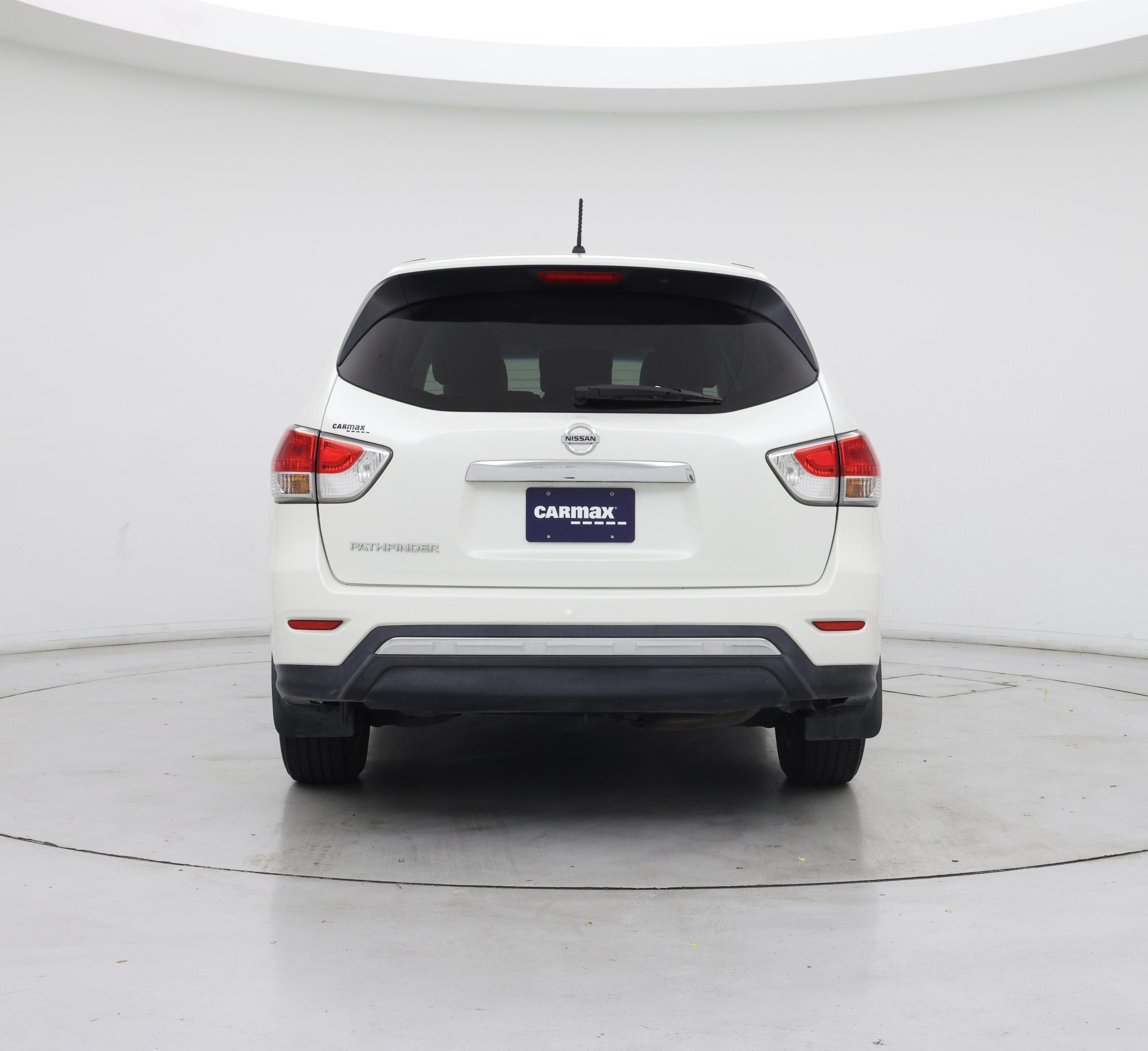 Thumbnail: 2015 Nissan Pathfinder - 6