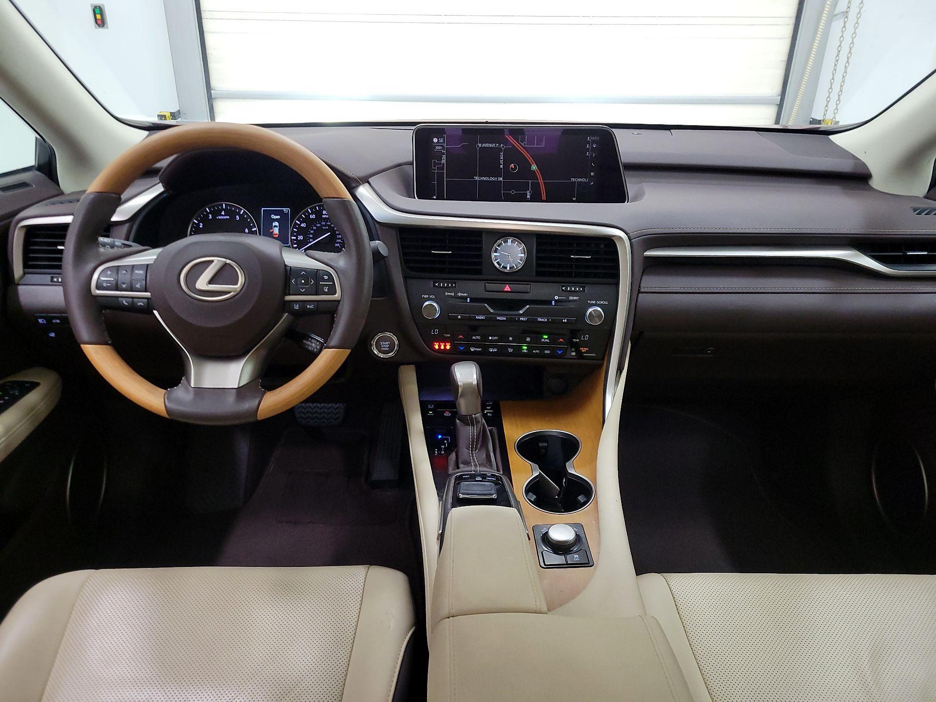 Thumbnail: 2019 Lexus RX - 9