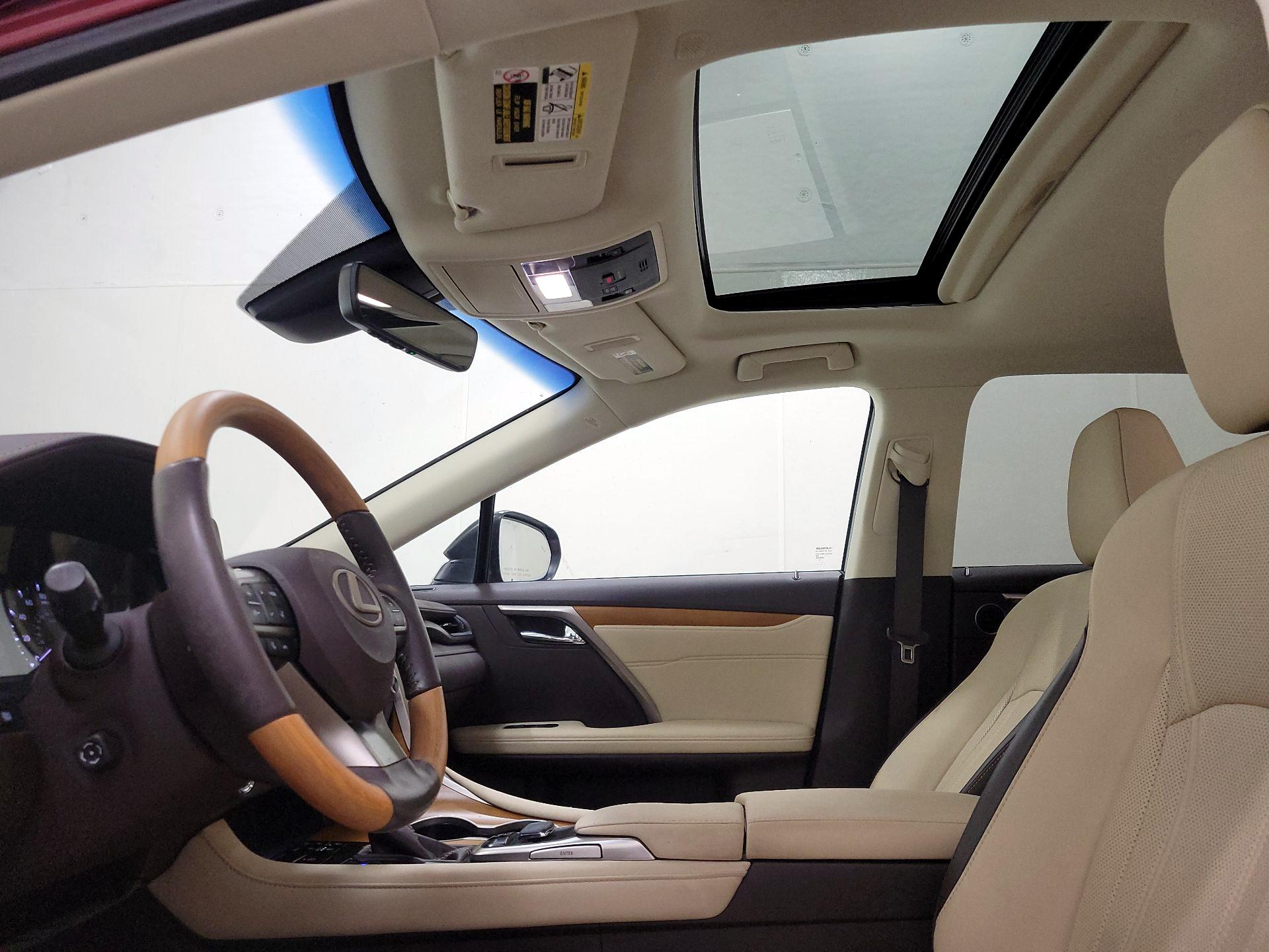 Thumbnail: 2019 Lexus RX - 20