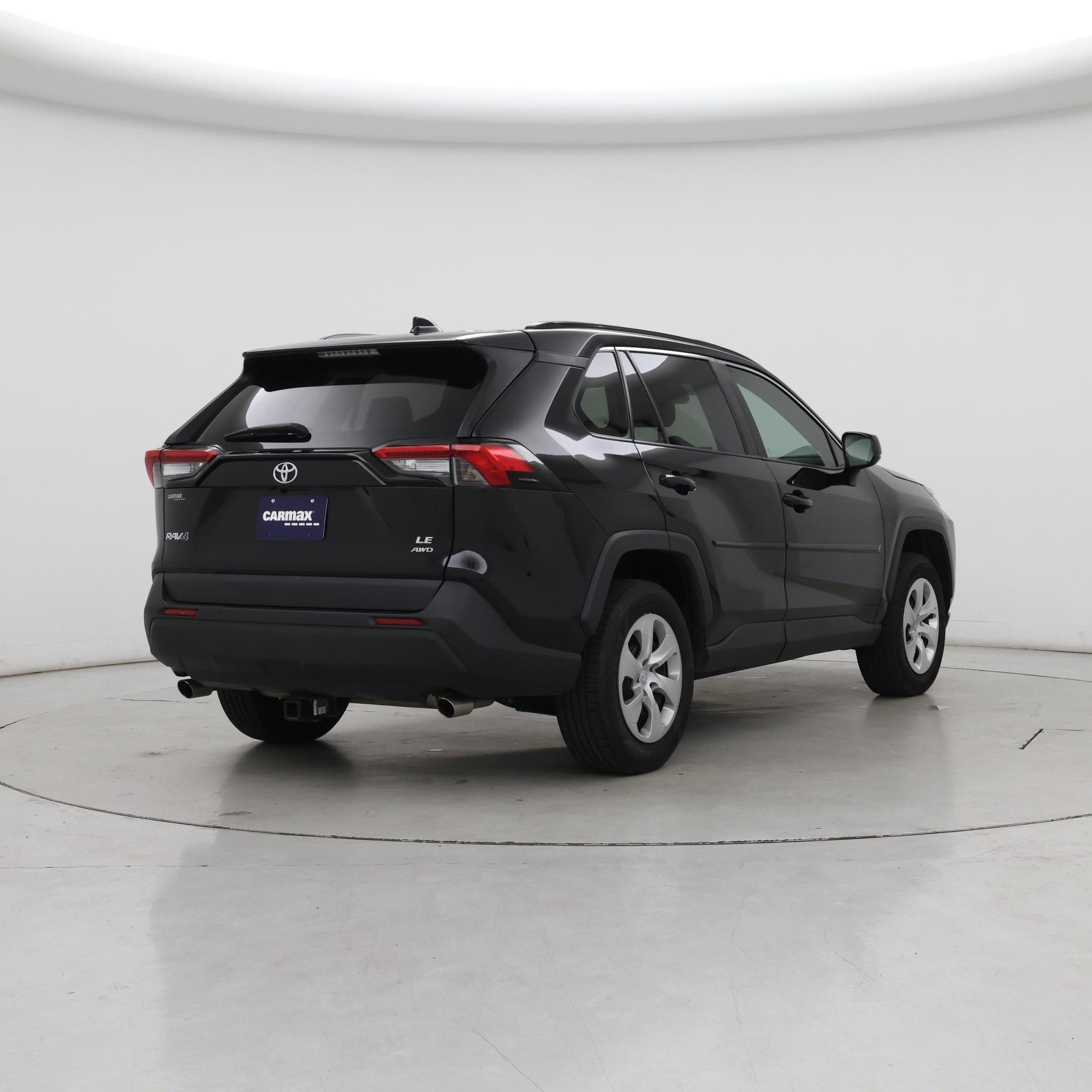 Thumbnail: 2019 Toyota RAV4 - 8