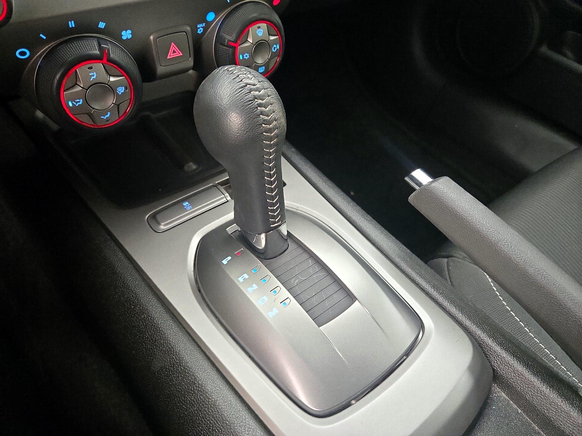 Thumbnail: 2014 Chevrolet Camaro - 16