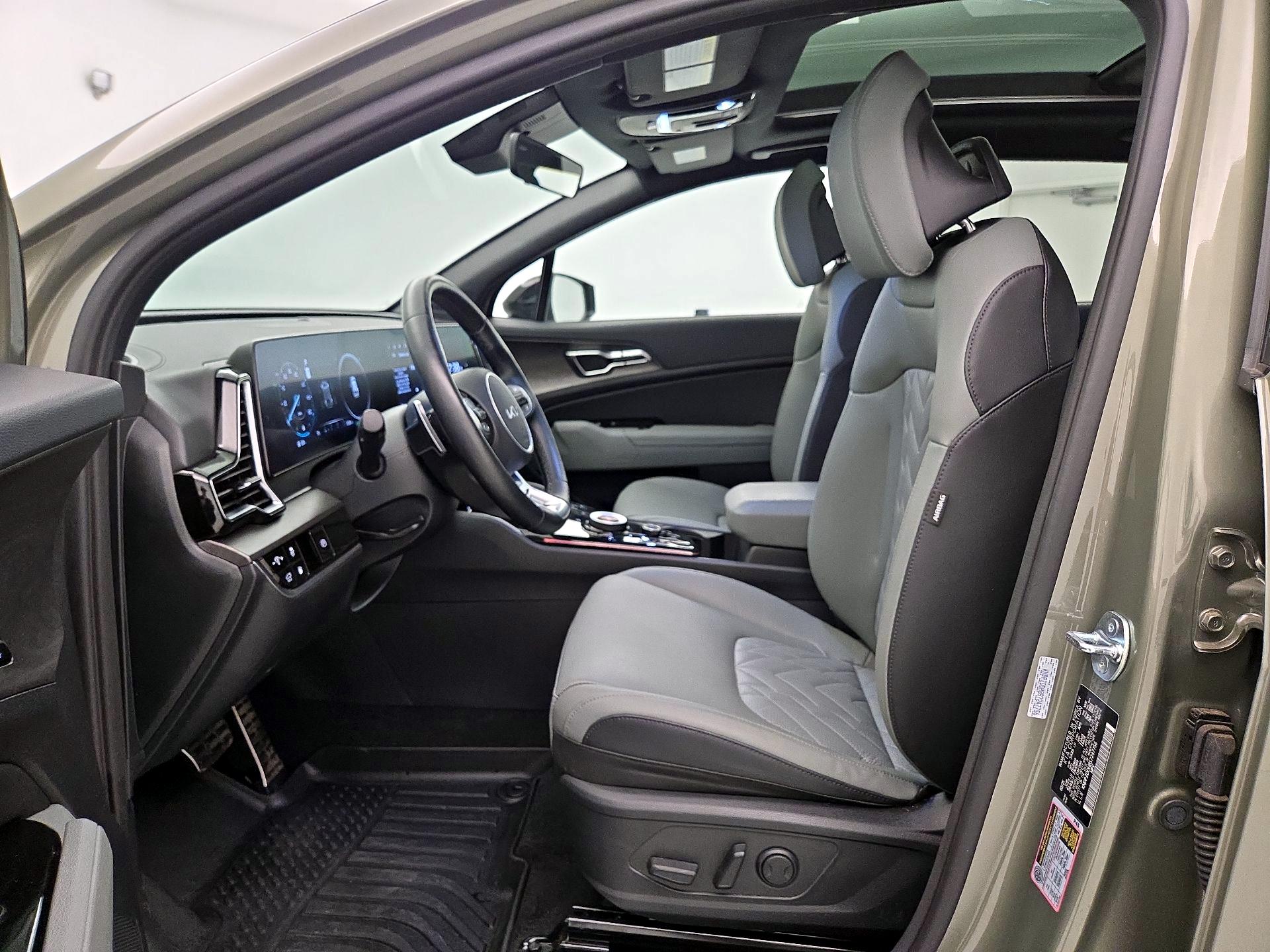 Thumbnail: 2025 Kia Sportage - 11
