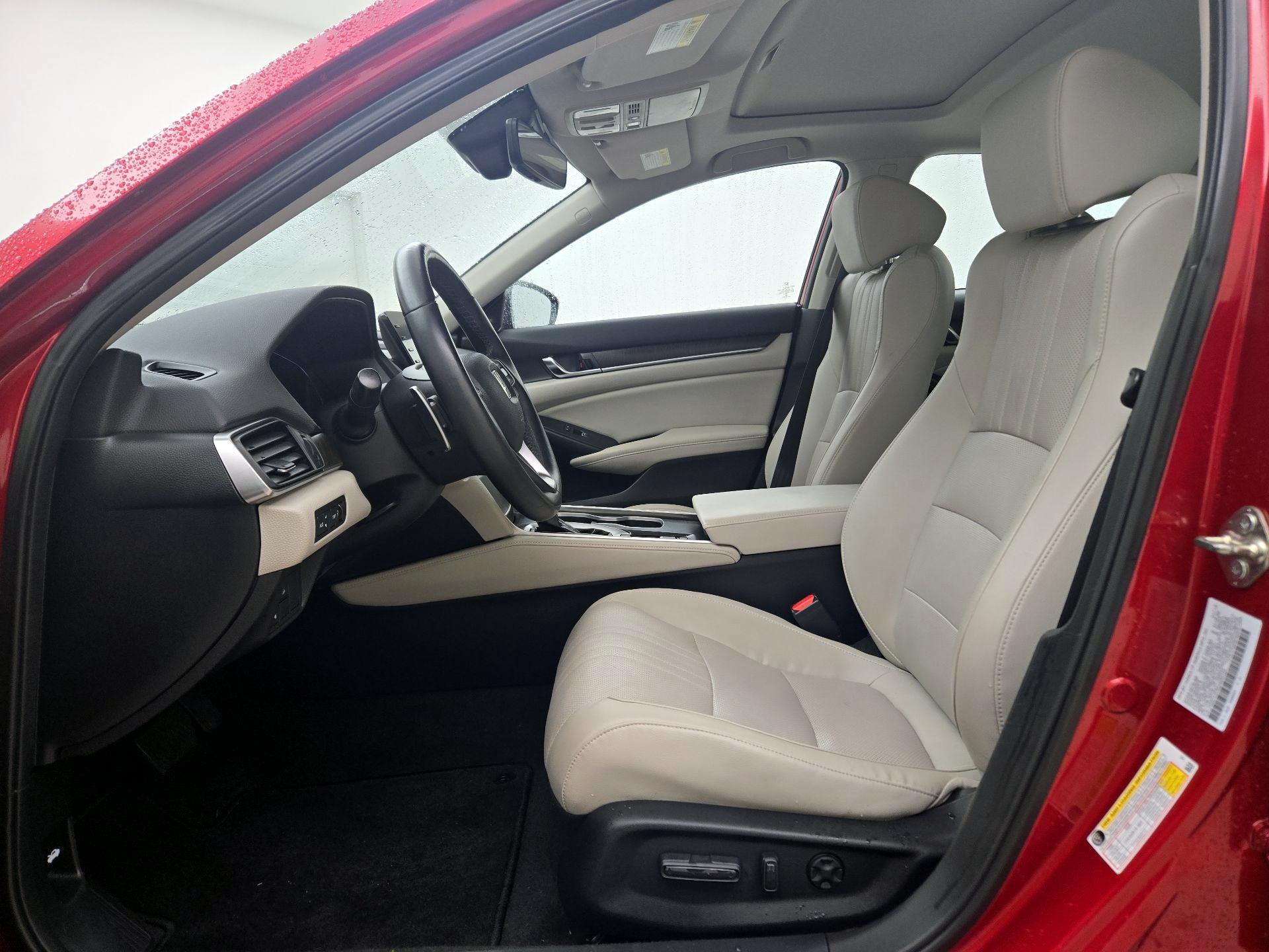 Thumbnail: 2018 Honda Accord - 11